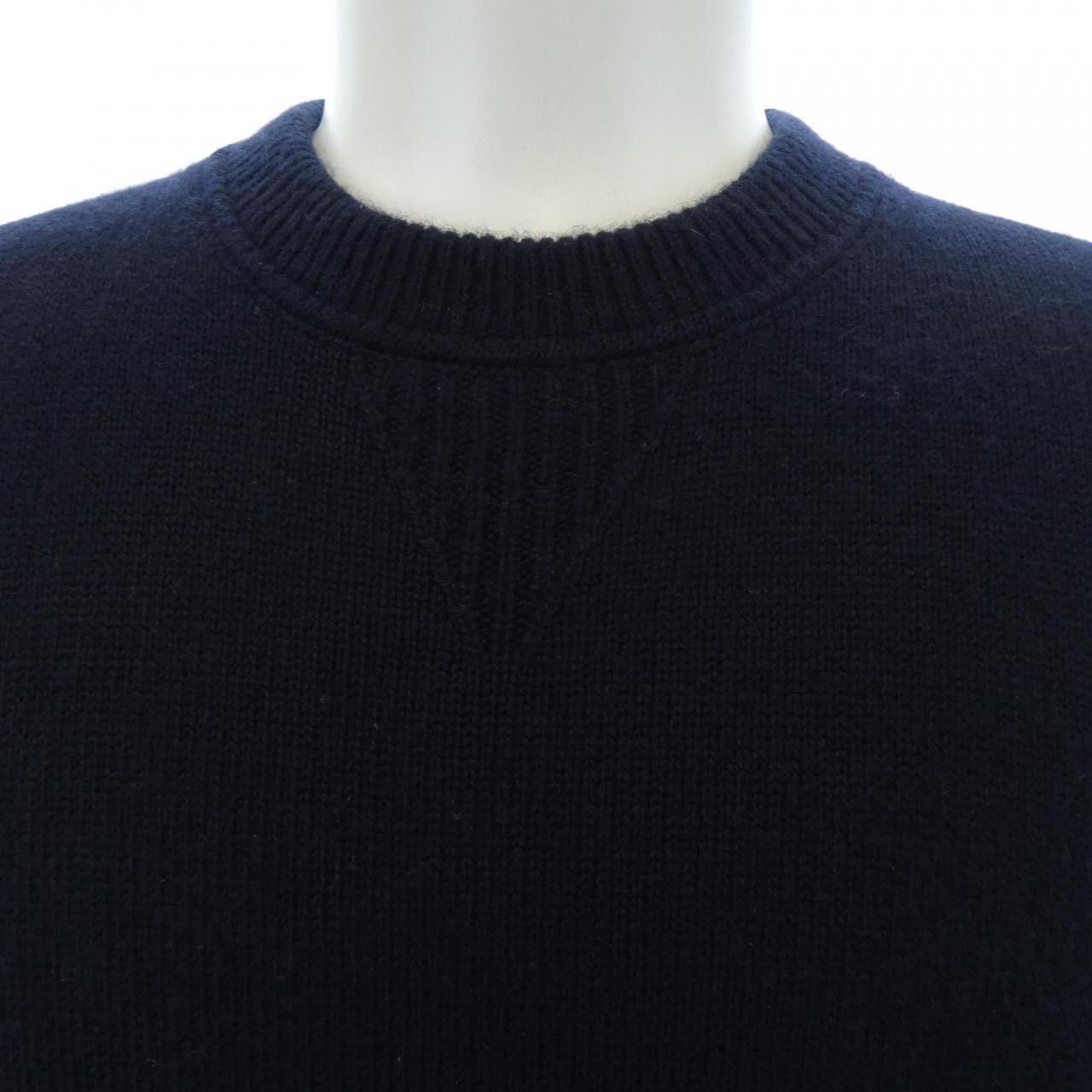 Louis Vuitton Louis Vuitton Louis Vuitton Half And Half Monogram Cashmere Knitwear Textile Tops HGN41WIXW DUTY FREE for USA Size ONE SIZE - 5 Thumbnail