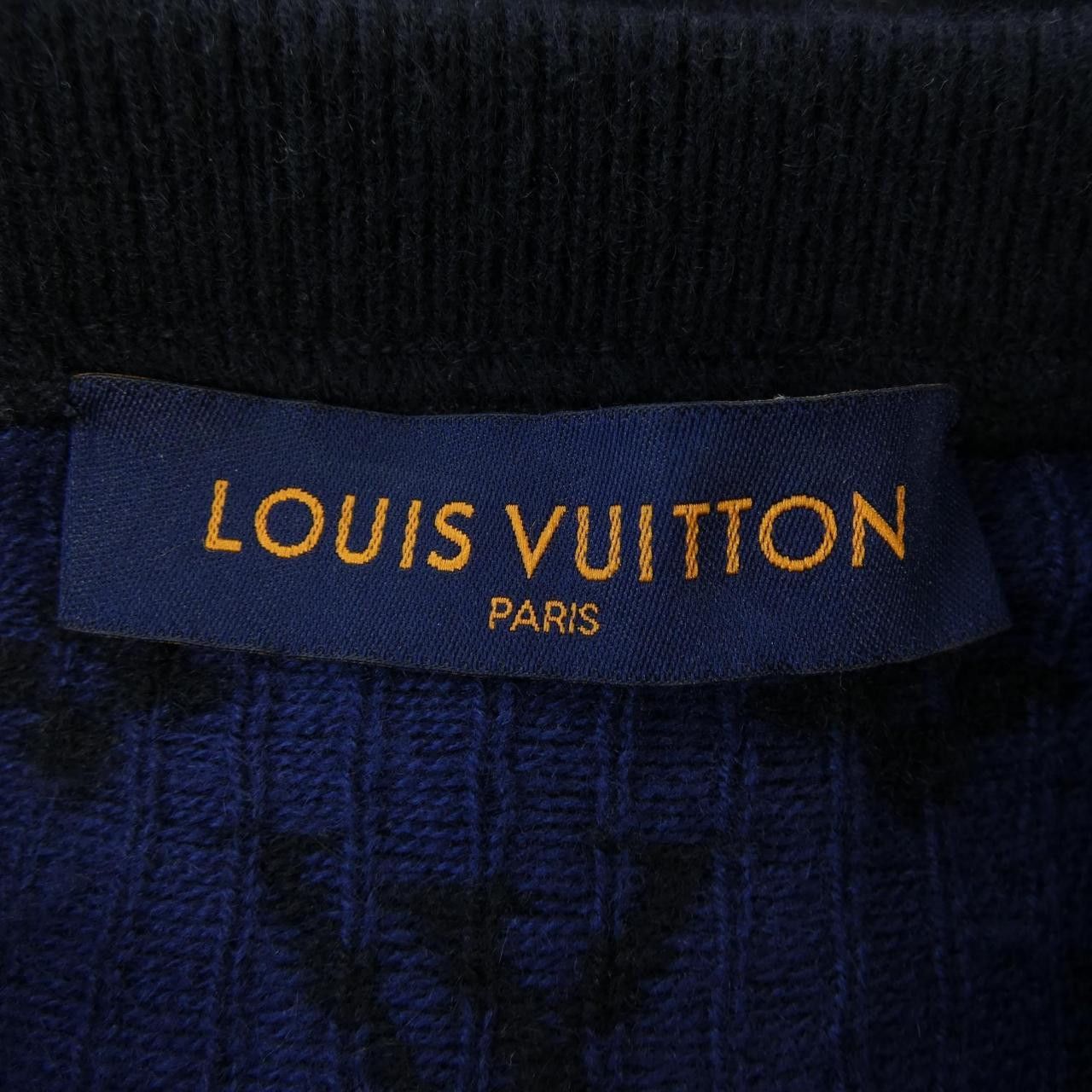 Louis Vuitton Louis Vuitton Louis Vuitton Half And Half Monogram Cashmere Knitwear Textile Tops HGN41WIXW DUTY FREE for USA Size ONE SIZE - 4 Thumbnail