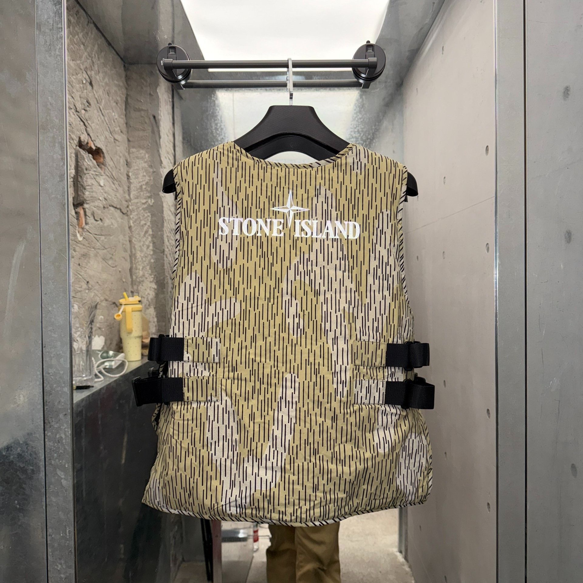 Stone Island Stone Island Jungle Series 3M Reflective Tactical Vest Size US L / EU 52-54 / 3 - 3 Thumbnail