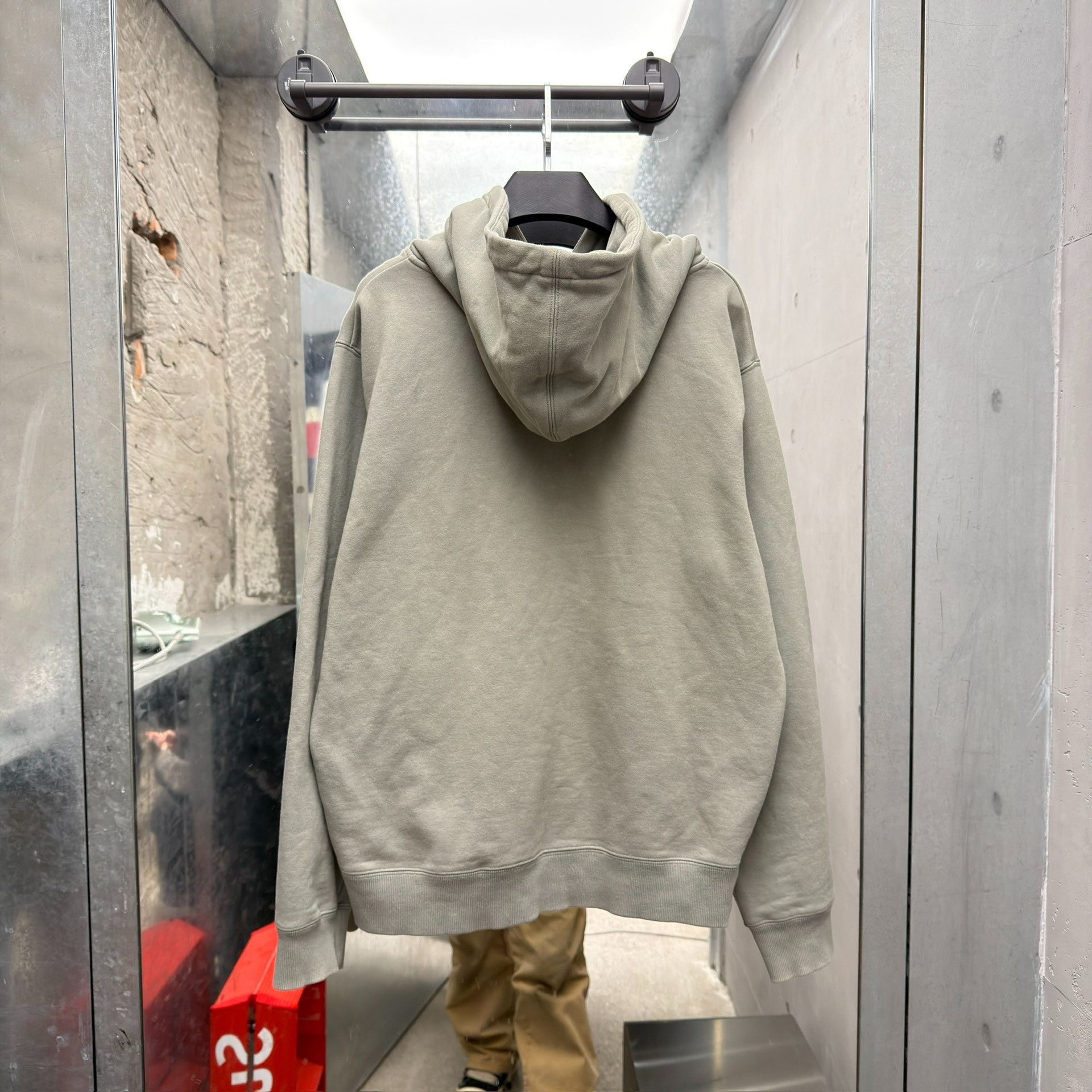 Dior Dior 1947 Series Badge Logo Hoodie Size US XL / EU 56 / 4 - 3 Thumbnail