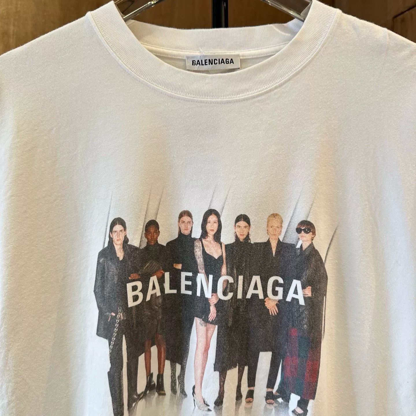 Balenciaga Balenciaga White Portrait Logo Band Tee Size US M / EU 48-50 / 2 - 3 Thumbnail