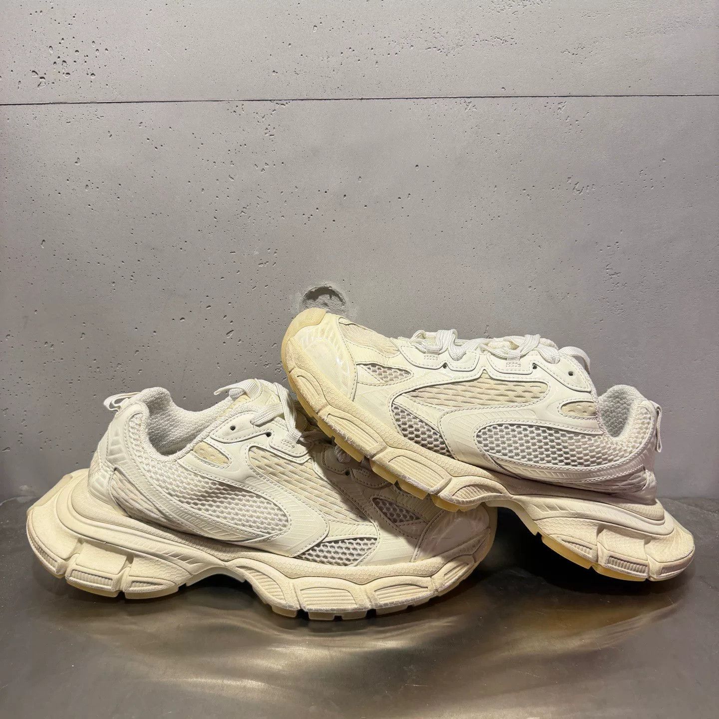 Balenciaga Balenciaga 3XL White Sneakers Size US 8 / EU 41 - 4 Thumbnail