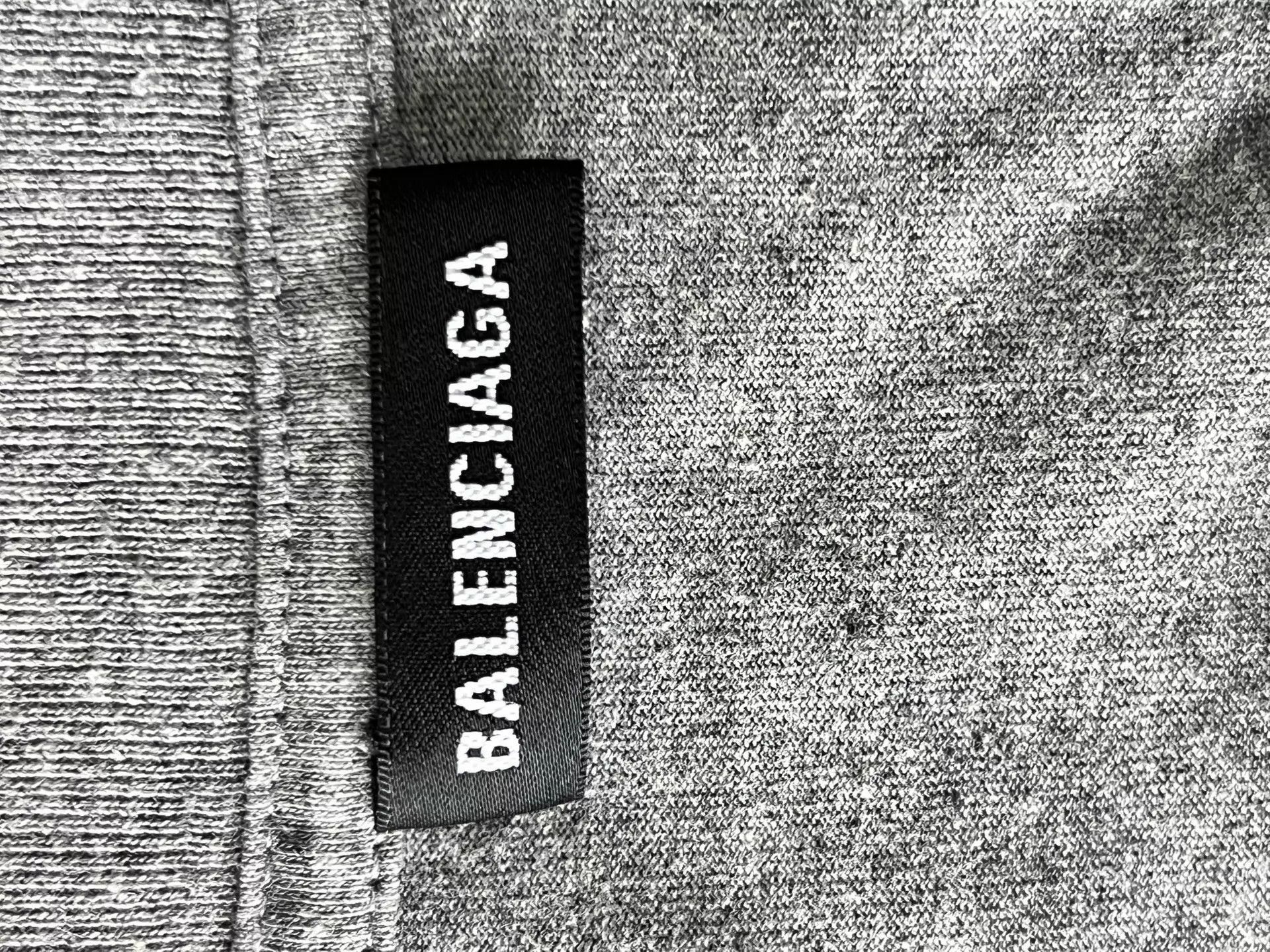 Balenciaga Gray Short-Sleeve Graphic T-Shirt XS Size US XS / EU 42 / 0 - 5 Thumbnail