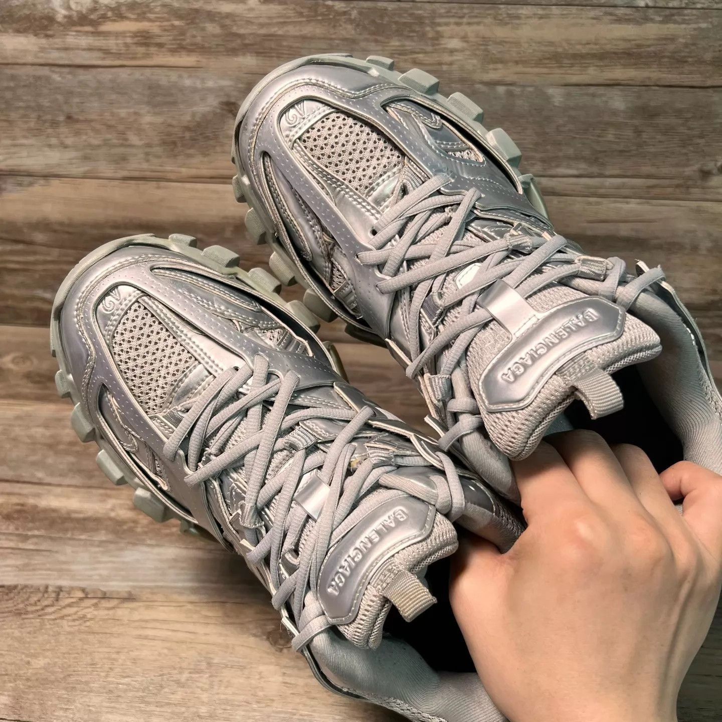 Balenciaga Silver Hitop Sneakers Size 9 Size US 9 / EU 42 - 4 Thumbnail