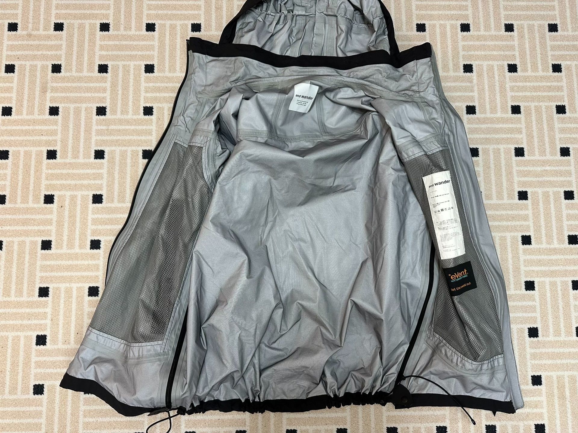 And Wander and wander Japan-Made Shell Jacket Size 5 Size US XXL / EU 58 / 5 - 2 Thumbnail