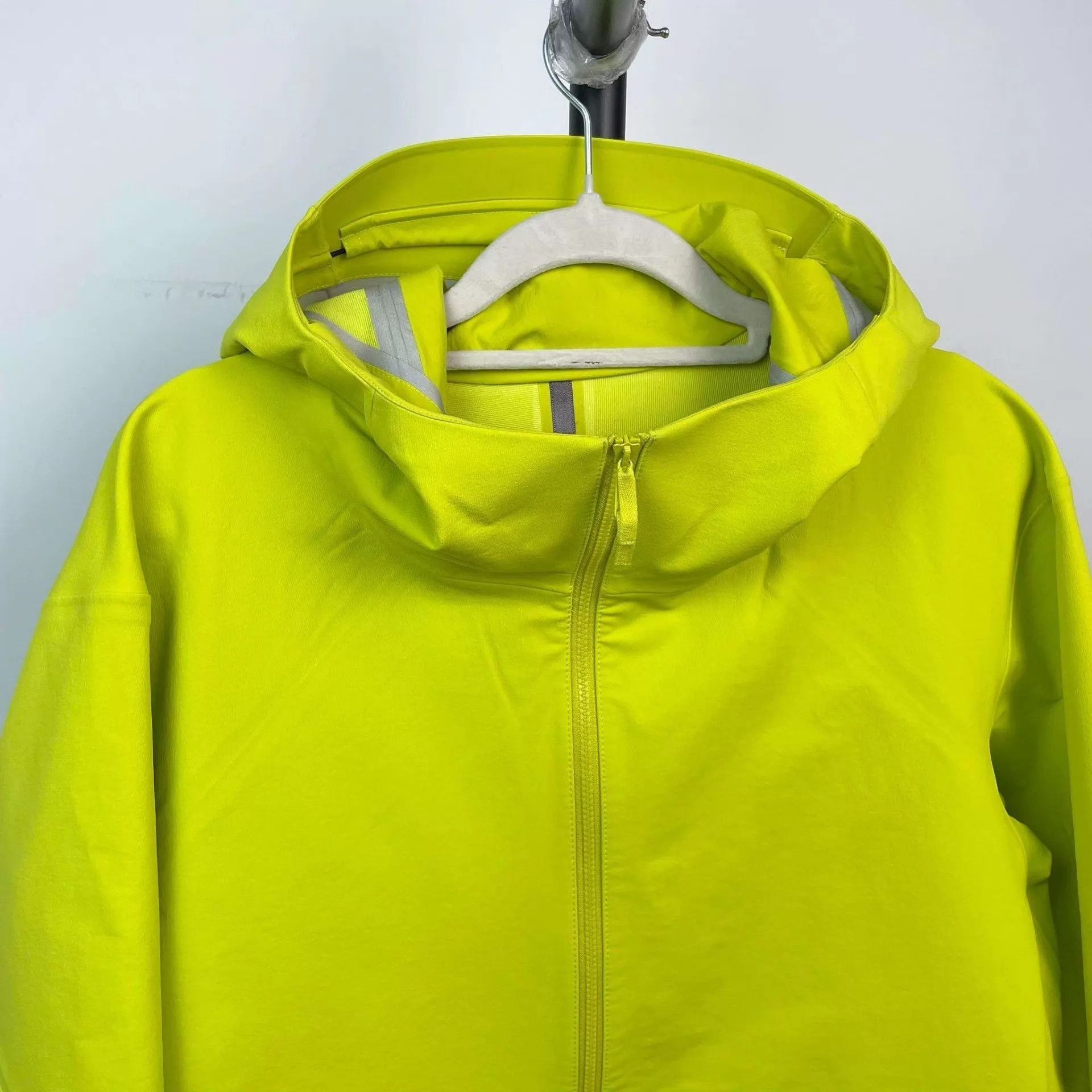 Arc'teryx Hooded Light Jacket - Multi, Size M Size US M / EU 48-50 / 2 - 4 Thumbnail