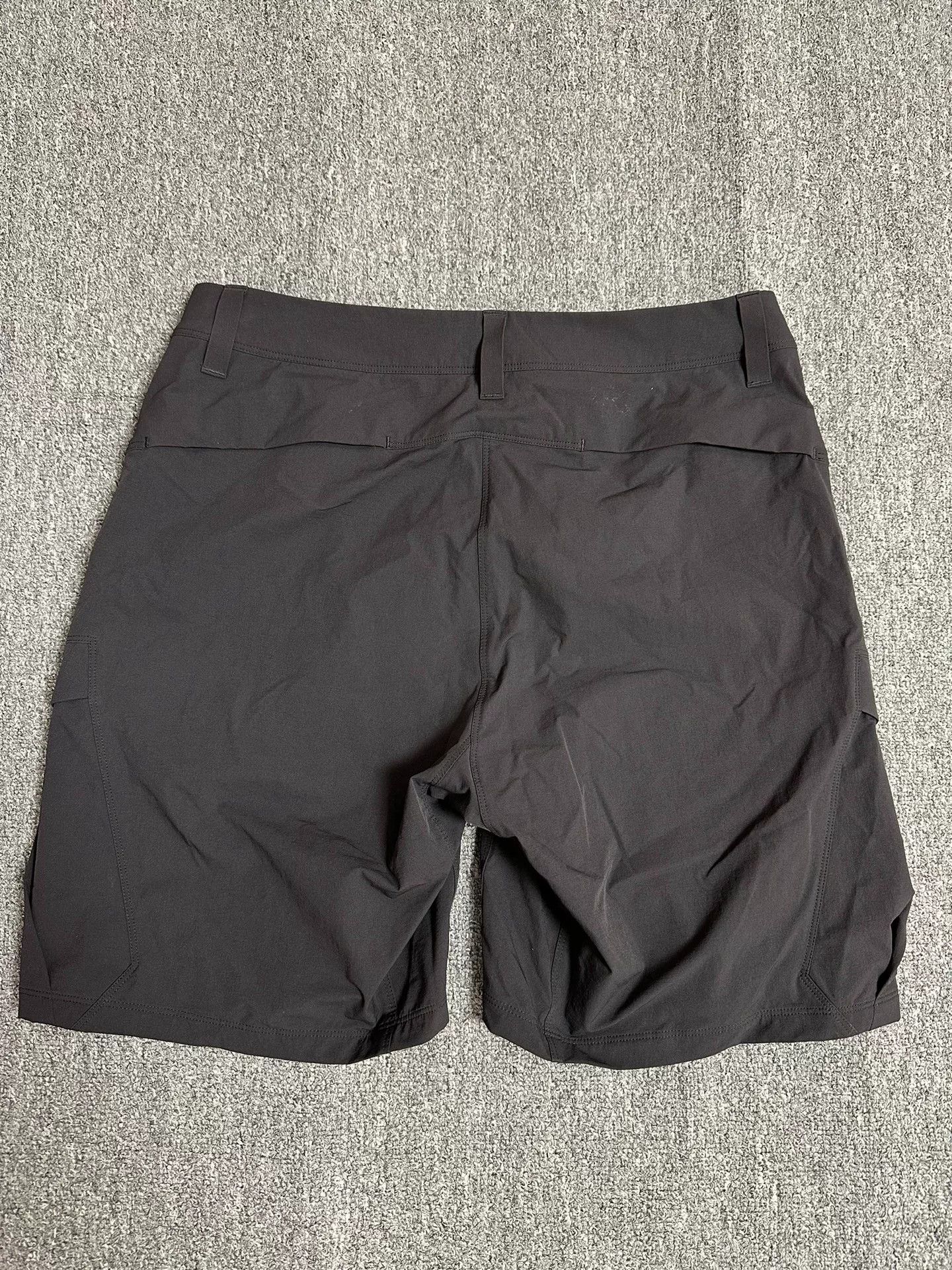Arc'teryx ARC'TERYX RAMPART 9'' Short Size US 32 / EU 48 - 5 Thumbnail