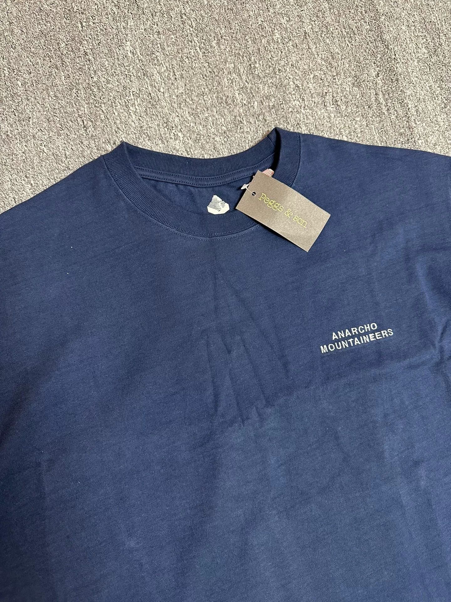 Mountain Research Mountain Research 8oz Heavy Cotton Slogan T-Shirt Size US XL / EU 56 / 4 - 3 Thumbnail