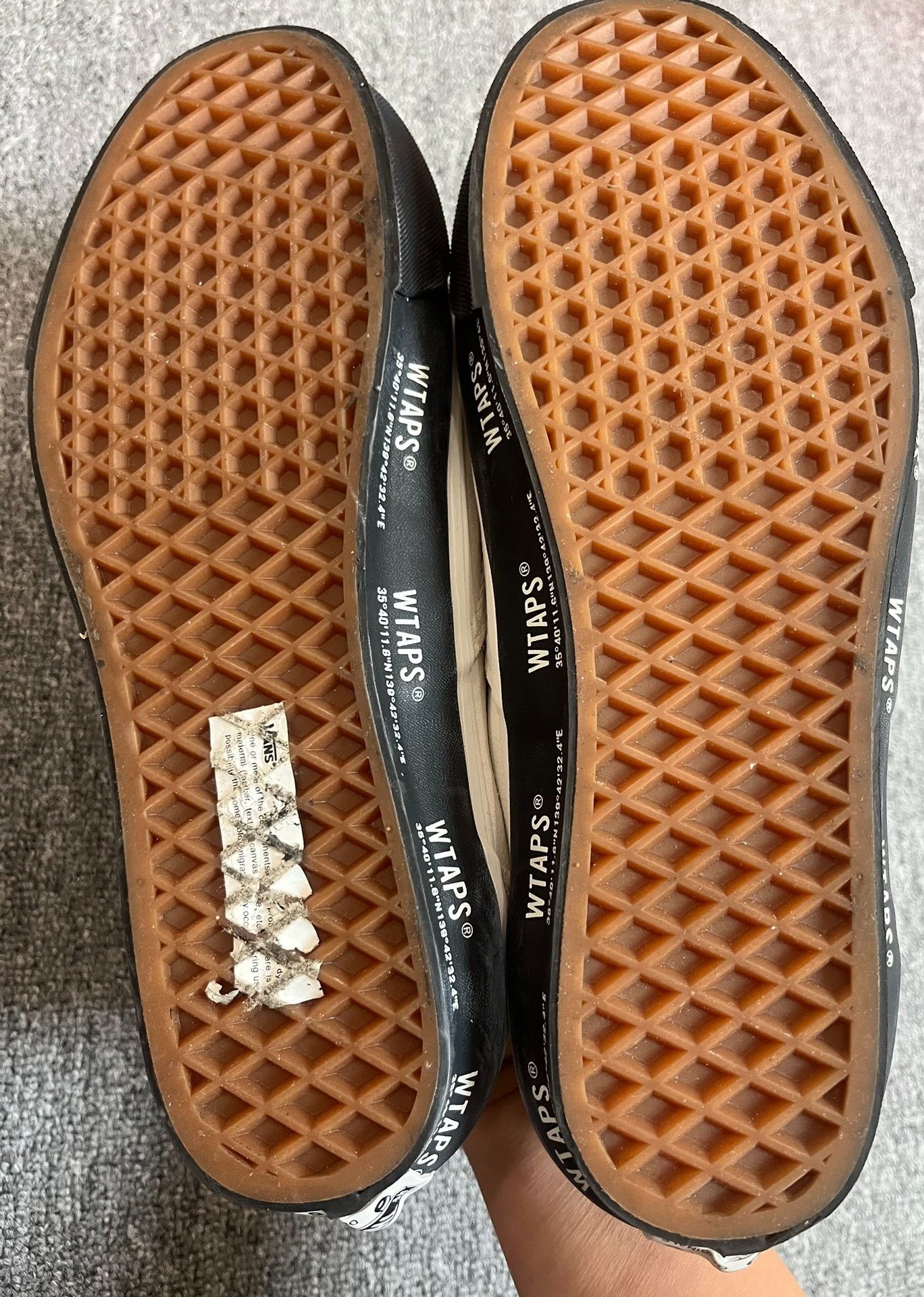 Vans Wtaps Vans Era Limited Edition Sneakers Size US 9 / EU 42 - 3 Thumbnail