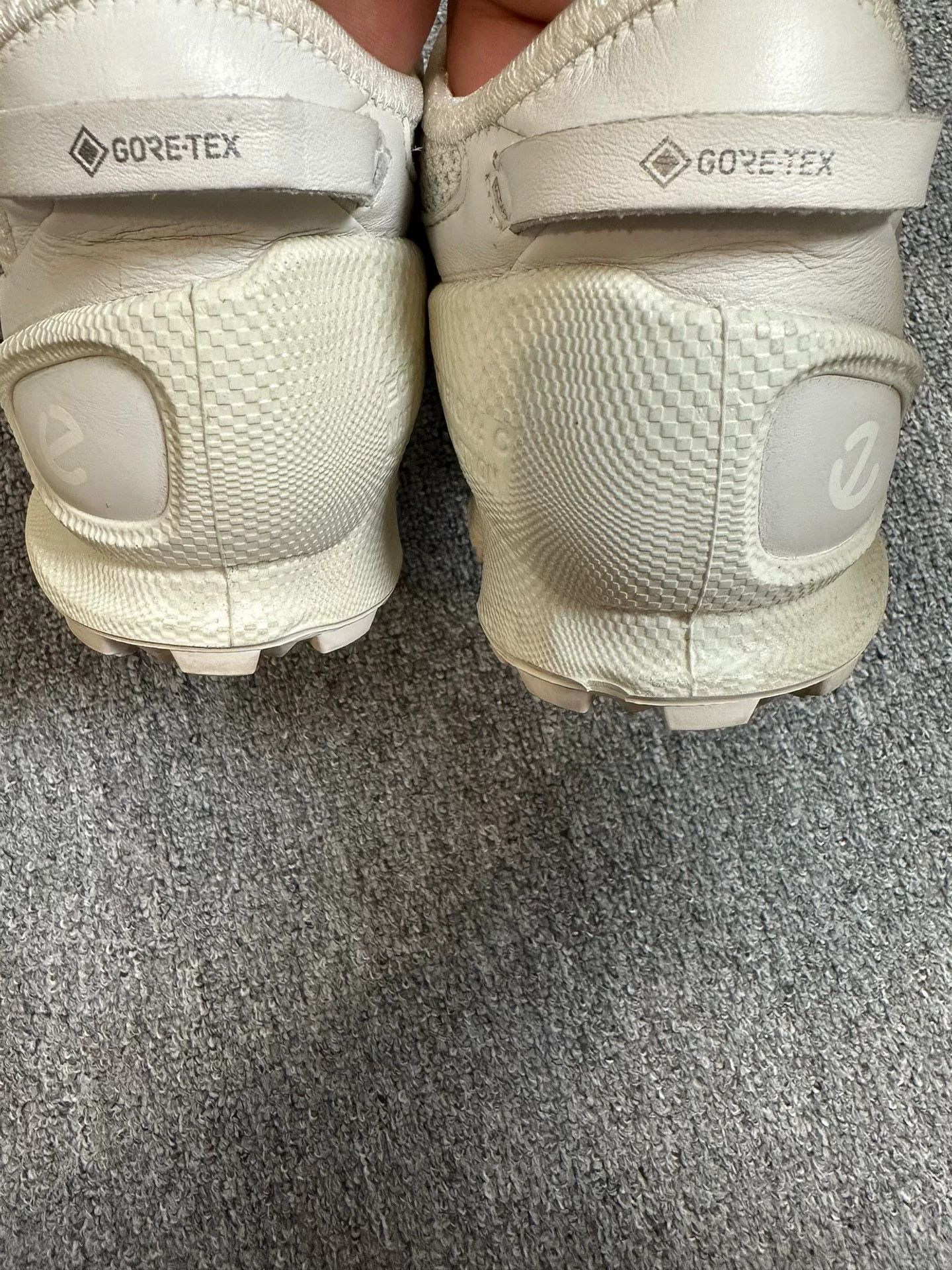 Ecco ECCO BIOM Men's Outdoor Sneaker Size US 8 / EU 41 - 2 Thumbnail