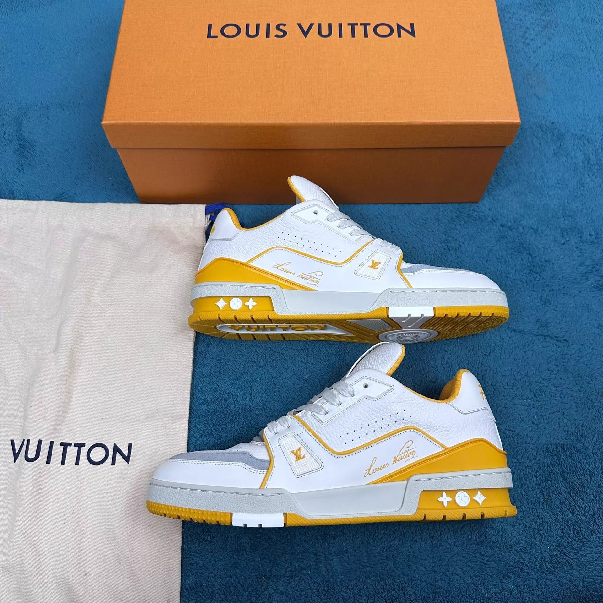 Louis Vuitton Multi Color High-Top Sneakers Size US 8.5 / EU 41-42 - 2 Thumbnail