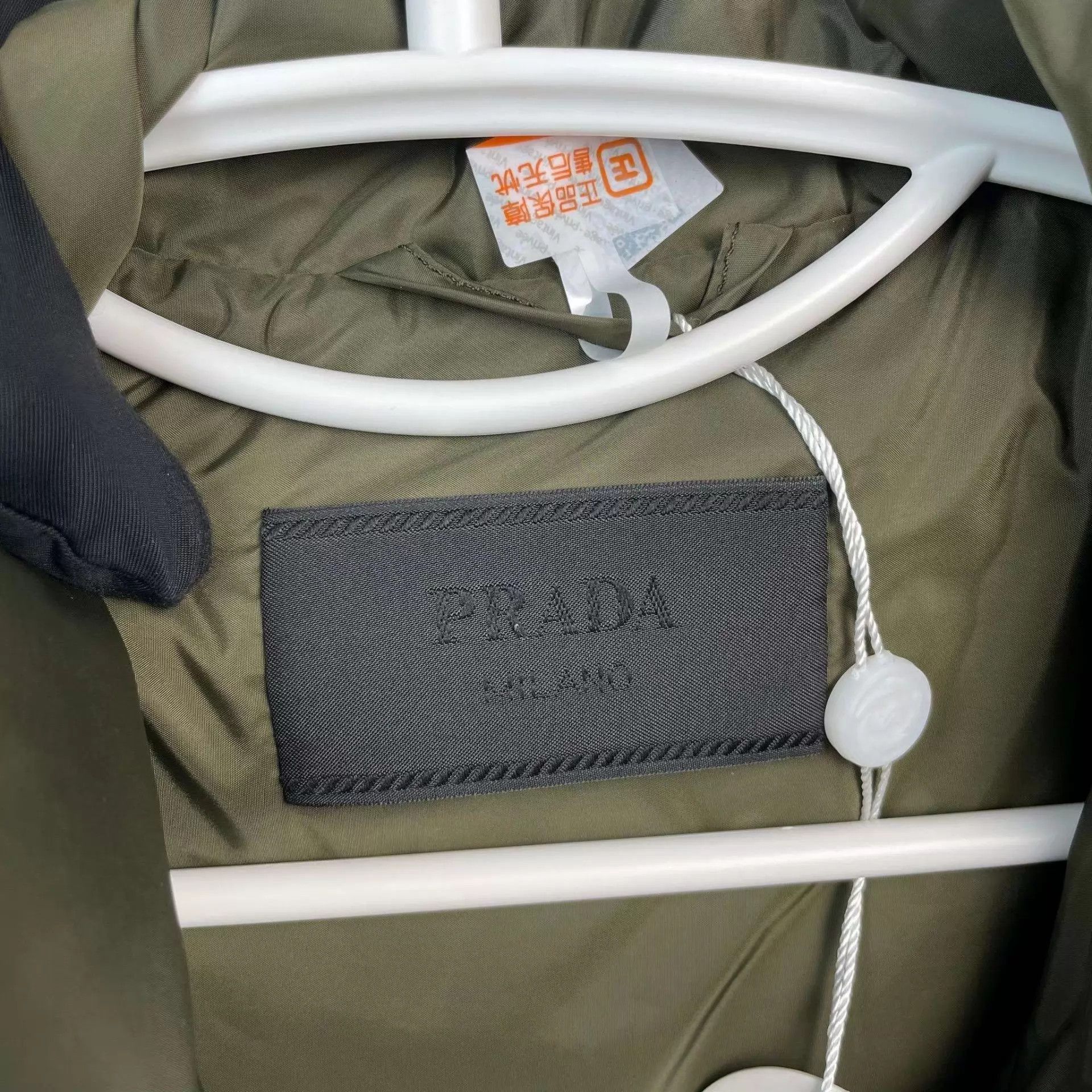 Prada Green Puffer Jacket Size L Size US L / EU 52-54 / 3 - 4 Thumbnail