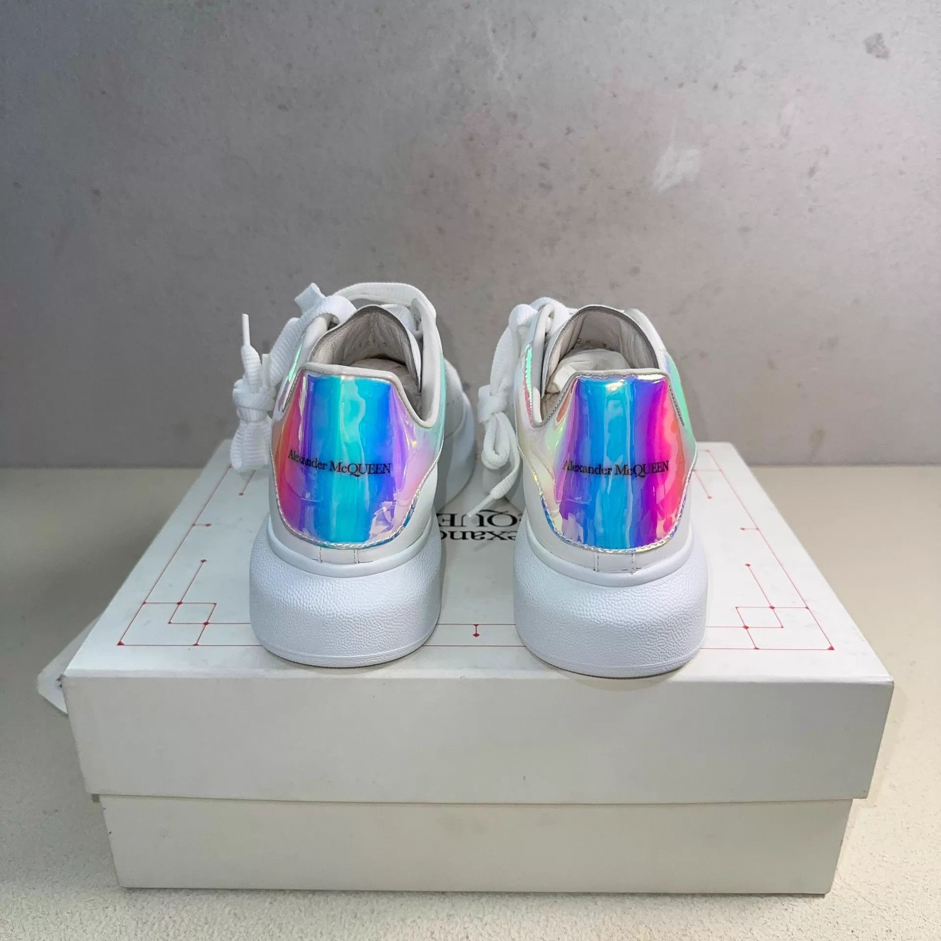 Alexander McQueen White Platform Low Top Sneakers Size 8.5 Size US 8.5 / EU 41-42 - 3 Thumbnail