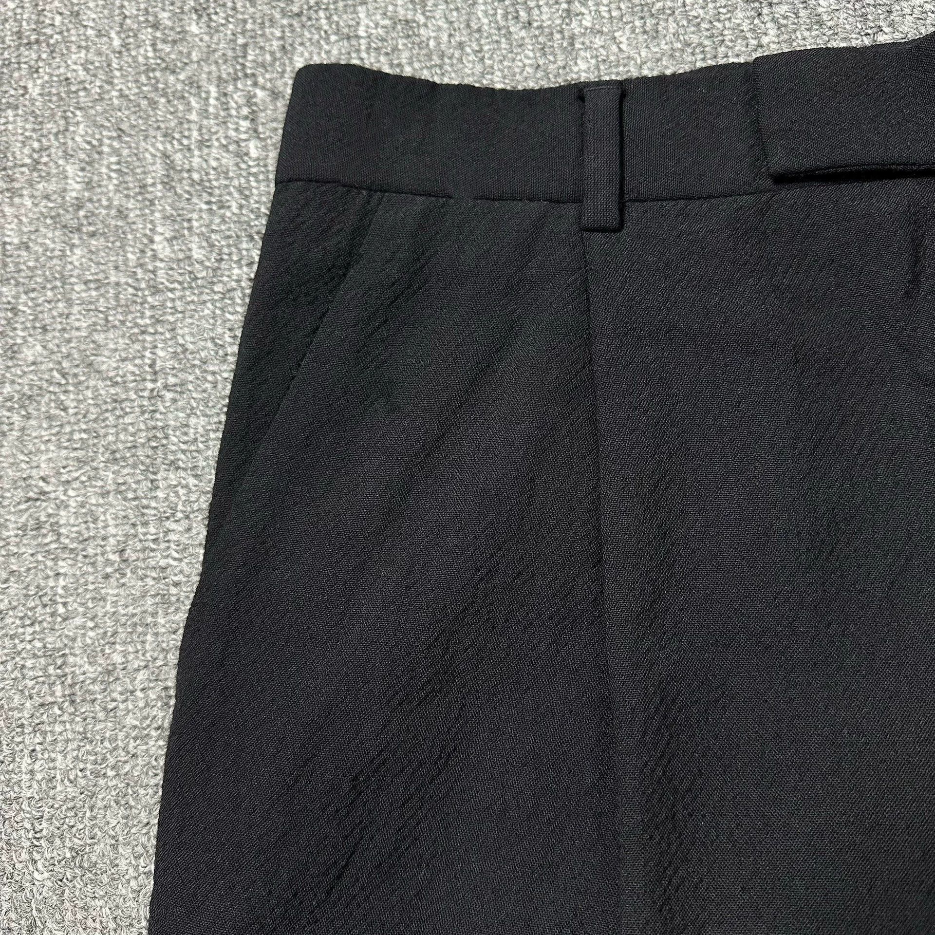 Dior Black Casual Shorts Size 30 Size US 30 / EU 46 - 2 Thumbnail