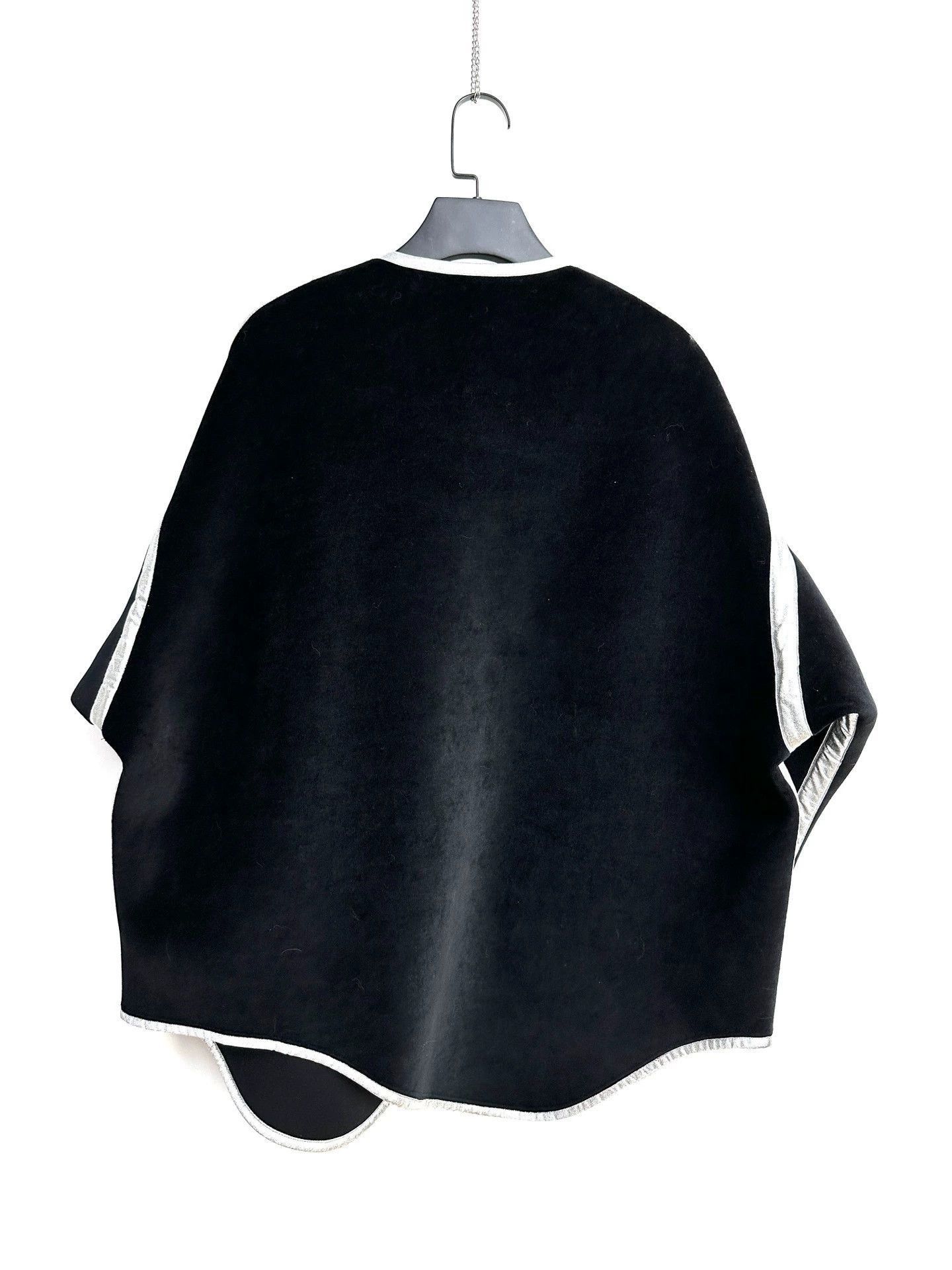 Sulvam Black Light Jacket with Silver Trim - Size L Size US L / EU 52-54 / 3 - 3 Thumbnail
