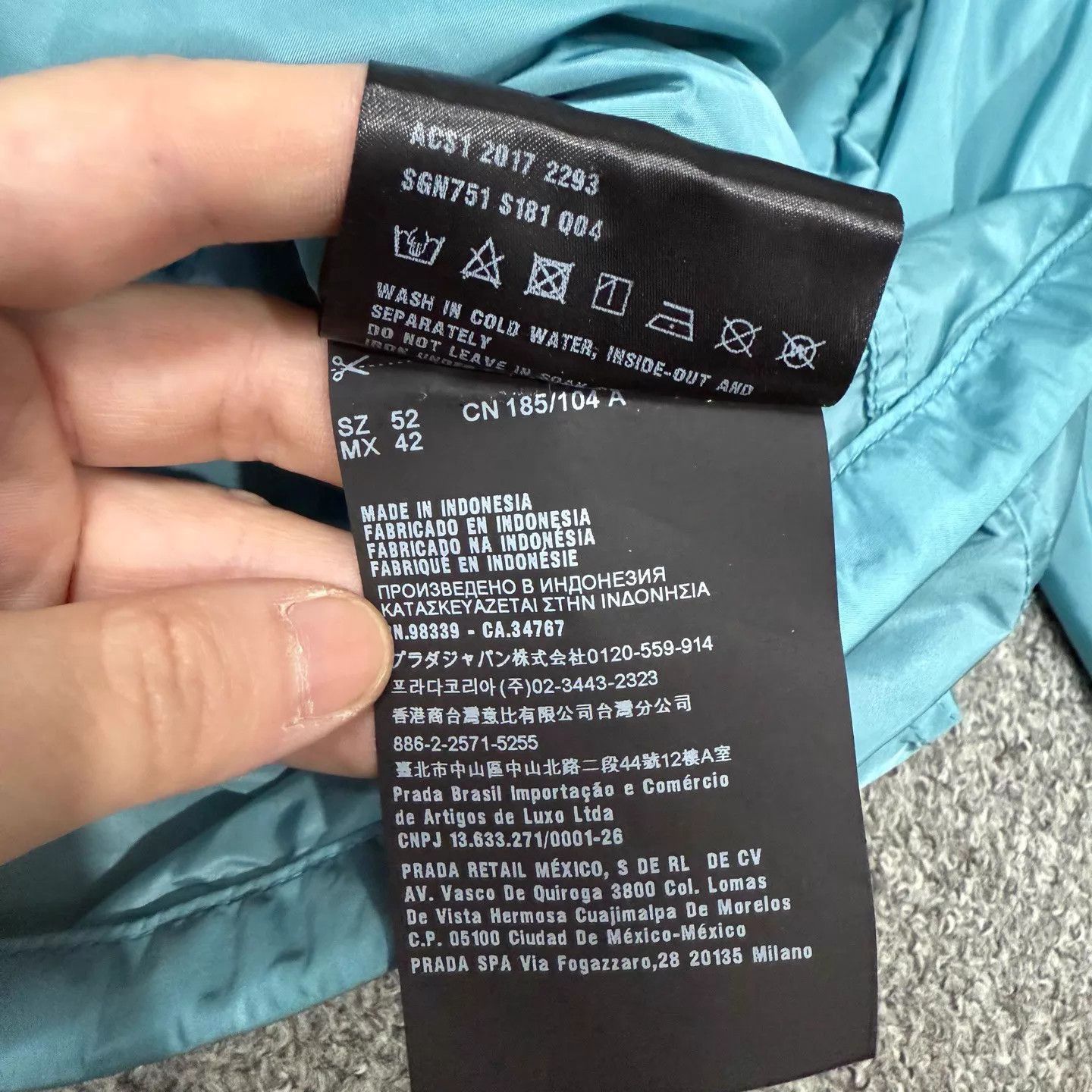 Prada Blue Lightweight Zip-Up Jacket Size L Size US L / EU 52-54 / 3 - 5 Thumbnail
