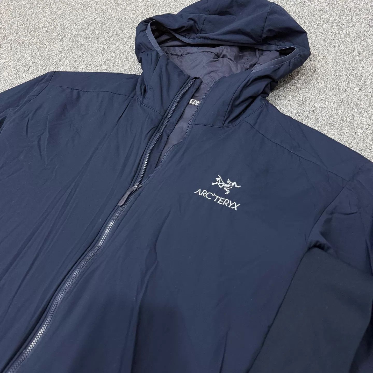 Arc'teryx Black Hooded Light Jacket Size US XL / EU 56 / 4 - 3 Thumbnail