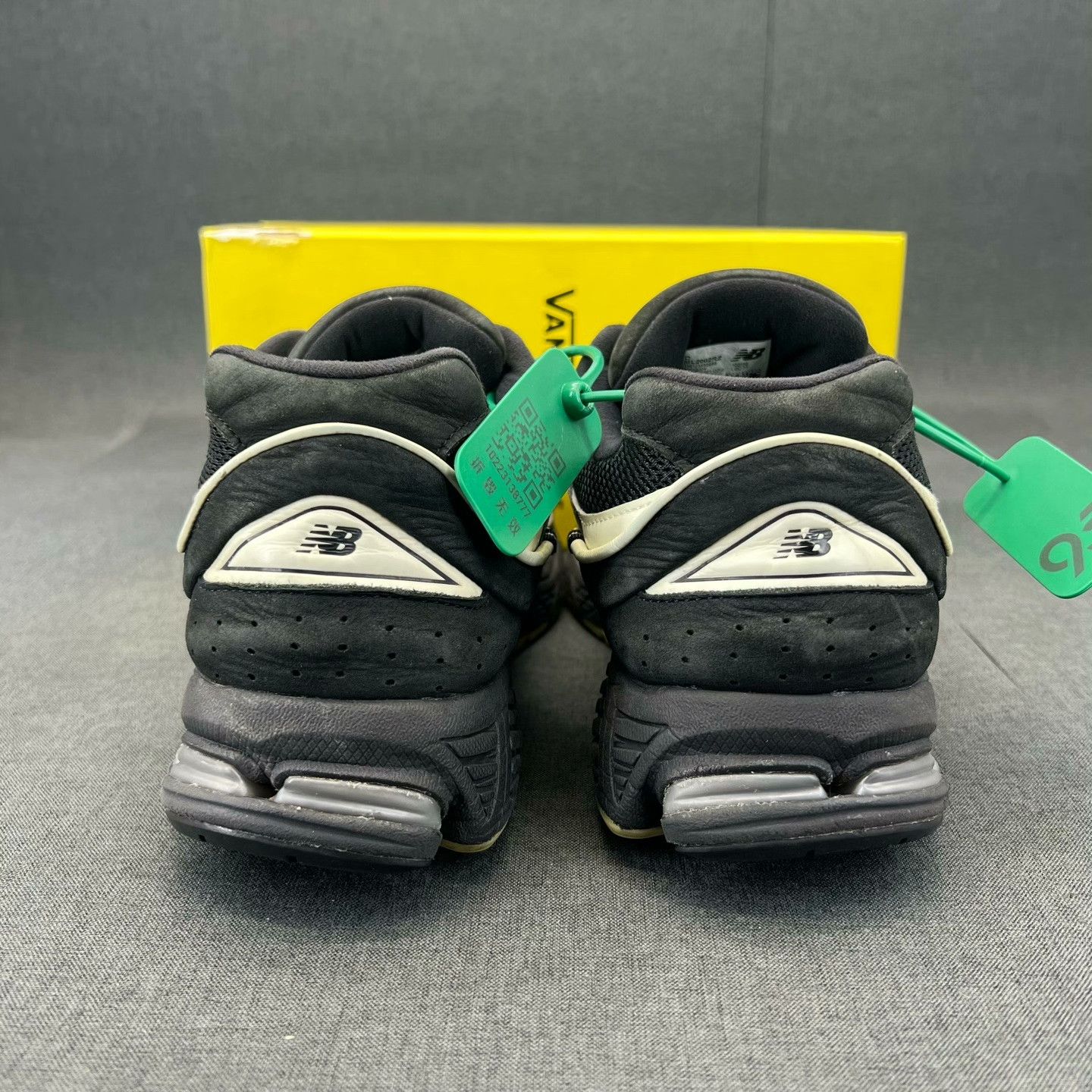 New Balance New Balance Black Lowtop Sneakers 45 Men Size US 11.5 / EU 44-45 - 7 Thumbnail