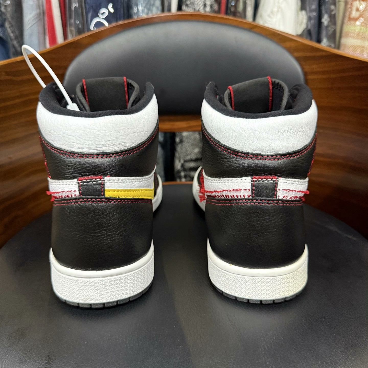 Nike Nike AJ1 Black Lowtop Sneakers 44 Men Size US 10.5 / EU 43-44 - 3 Thumbnail