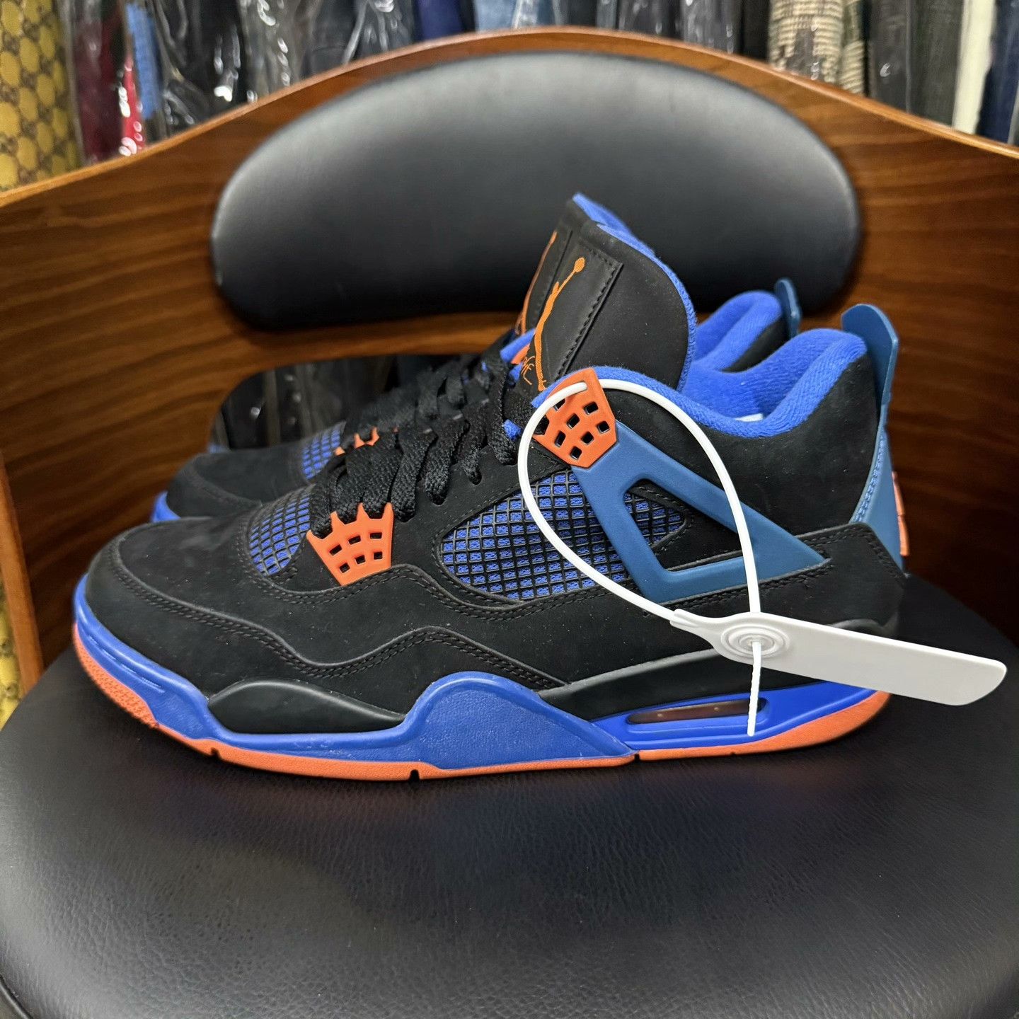 Nike Nike AJ4 Lowtop Sneakers 42 Men Size US 9 / EU 42 - 6 Thumbnail