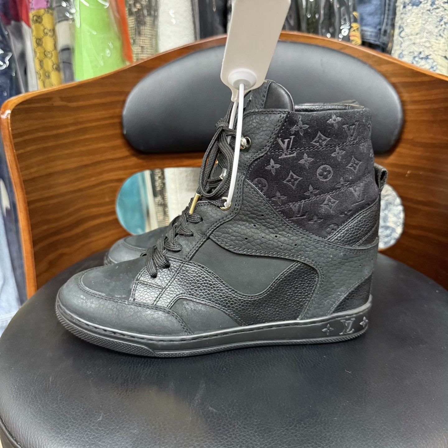Louis Vuitton Louis Vuitton Black Boots 36 Women Size US 6 / IT 36 - 6 Thumbnail