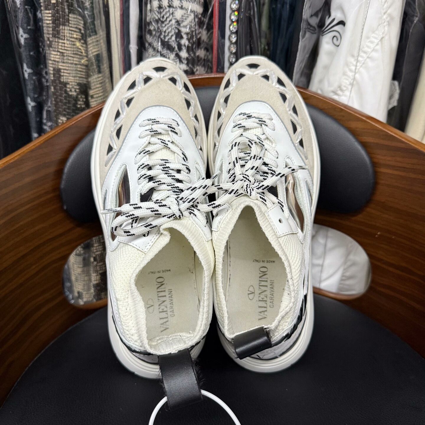 Valentino Valentino White Lowtop Sneakers 41 Men Size US 8.5 / EU 41-42 - 8 Thumbnail