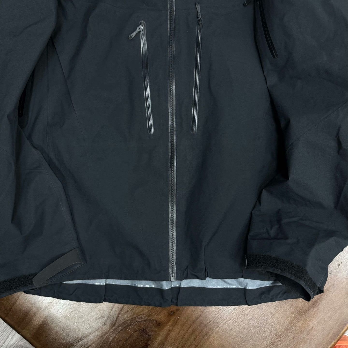 Arc'teryx Arc'teryx Black Light Jacket XL Men Size US XL / EU 56 / 4 - 6 Thumbnail