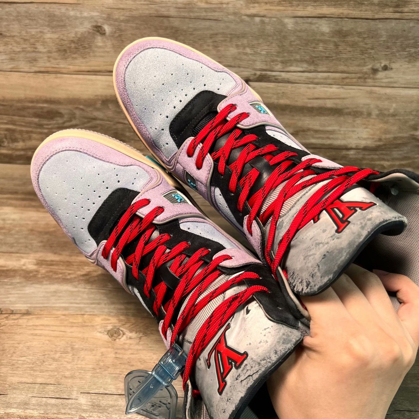 Louis Vuitton Louis Vuitton Training Hitop Sneakers 41 Men Size US 8.5 / EU 41-42 - 5 Thumbnail