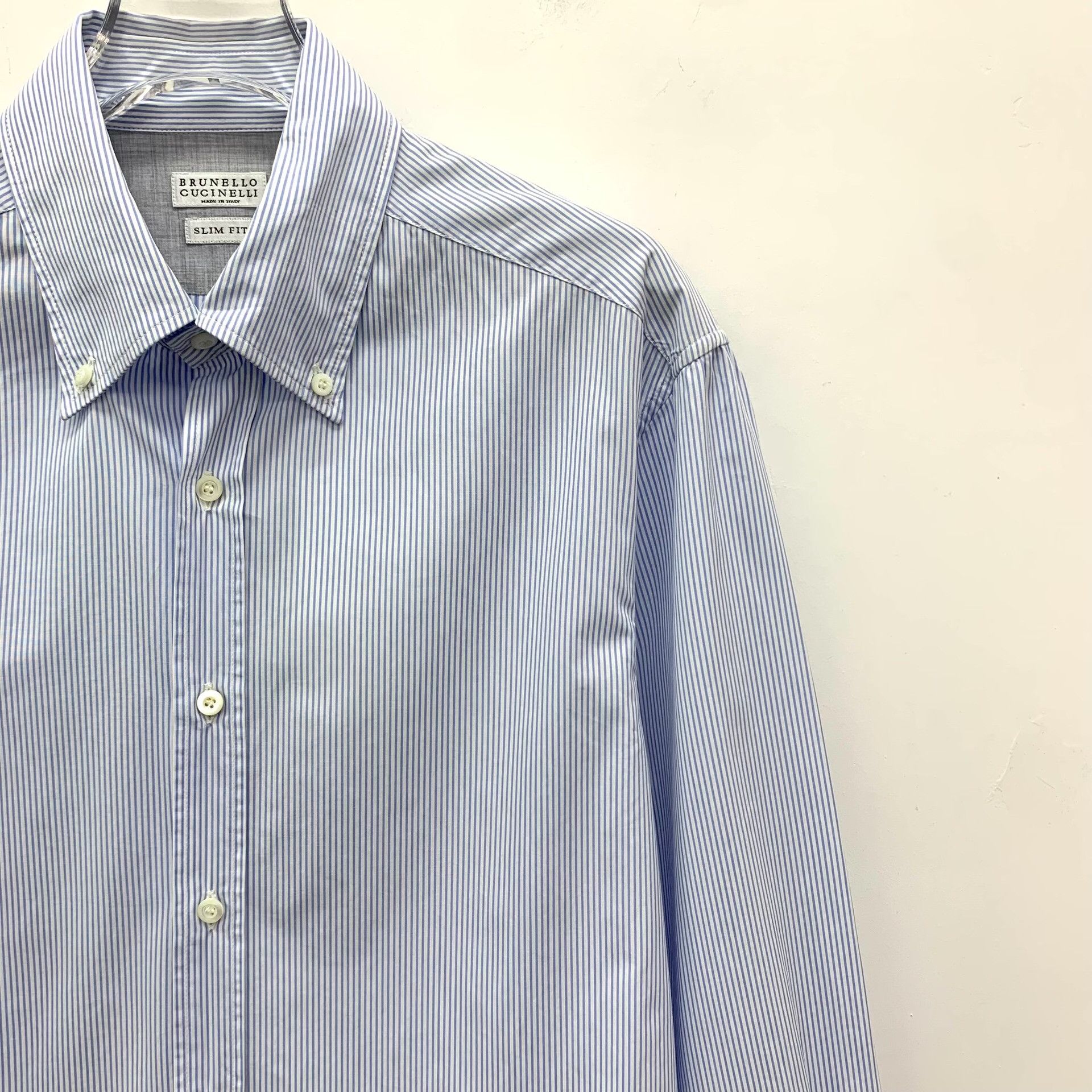 Brunello Cucinelli Brunello Cucinelli Blue Button Up S Women Size S / US 4 / IT 40 - 3 Thumbnail