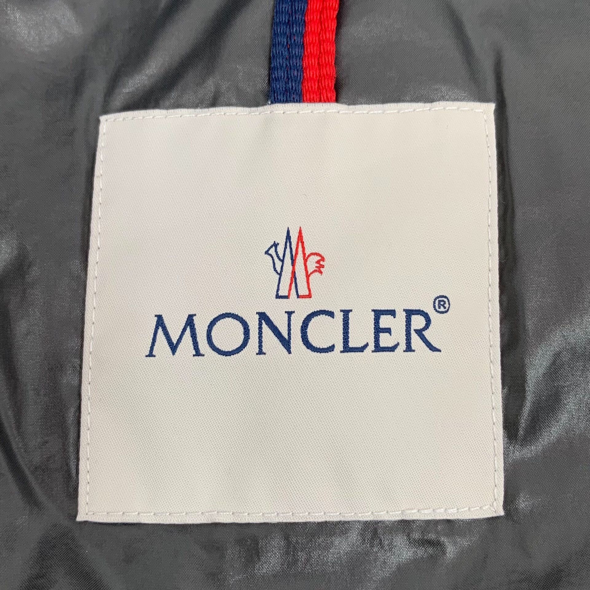 Moncler Moncler Black Down Jacket M Women Size M / US 6-8 / IT 42-44 - 6 Thumbnail