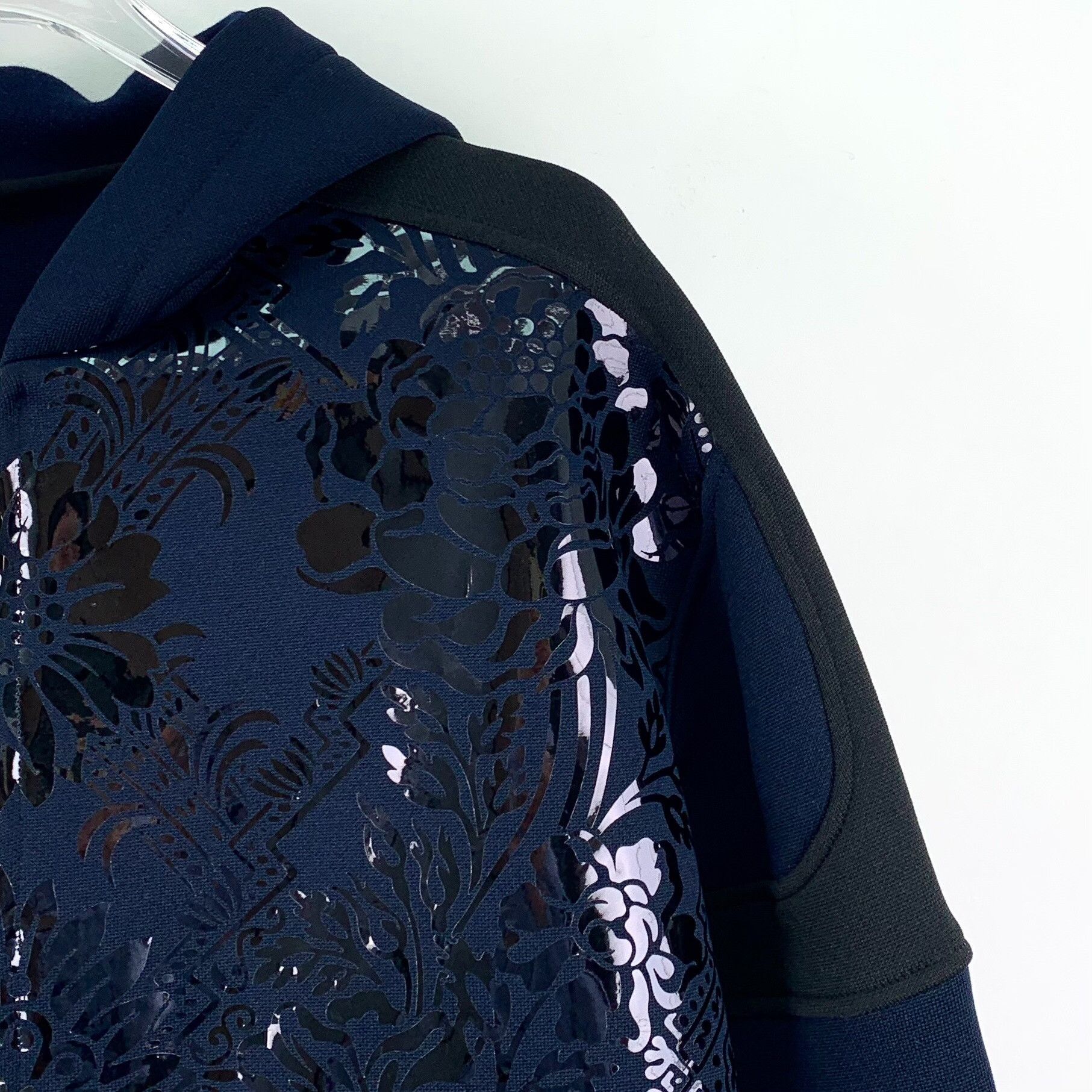 Louis Vuitton Louis Vuitton Blue Jacket M Women Size M / US 6-8 / IT 42-44 - 3 Thumbnail