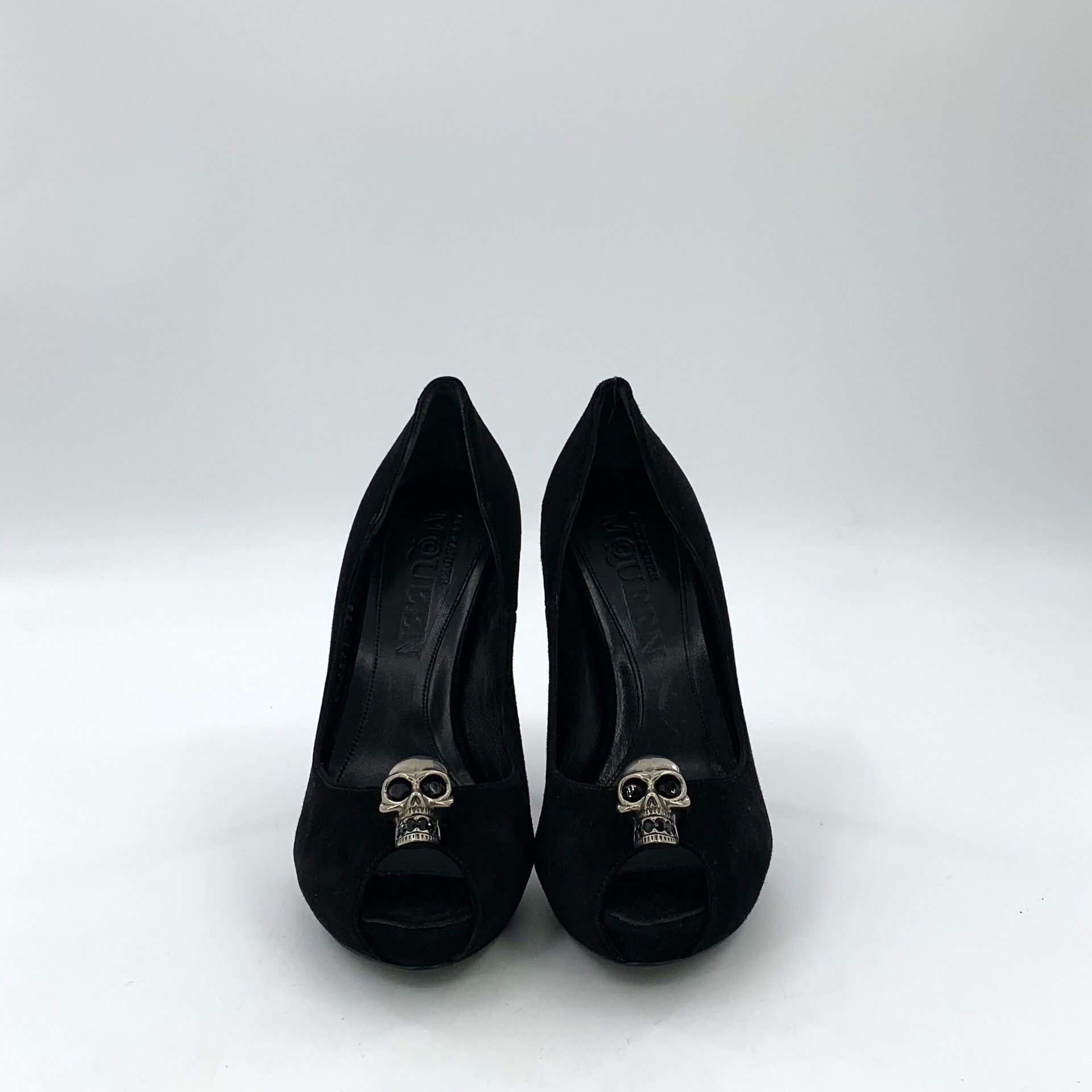 Alexander McQueen Alexander McQueen Black Lowtop Sneakers 36 Women Size US 6 / IT 36 - 3 Thumbnail