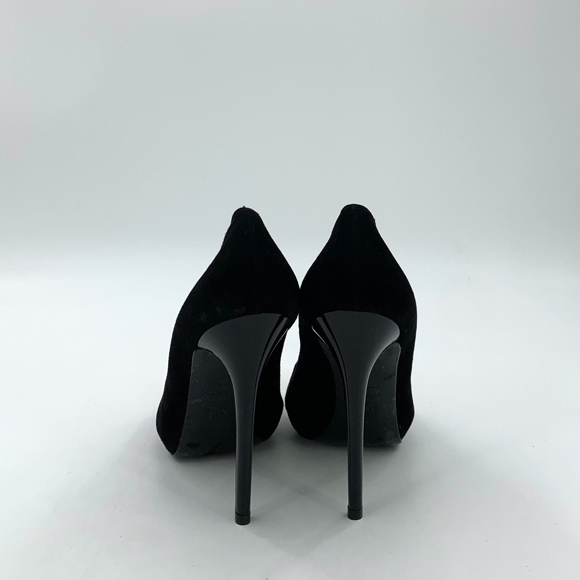 Alexander McQueen Alexander McQueen Black Lowtop Sneakers 36 Women Size US 6 / IT 36 - 4 Thumbnail
