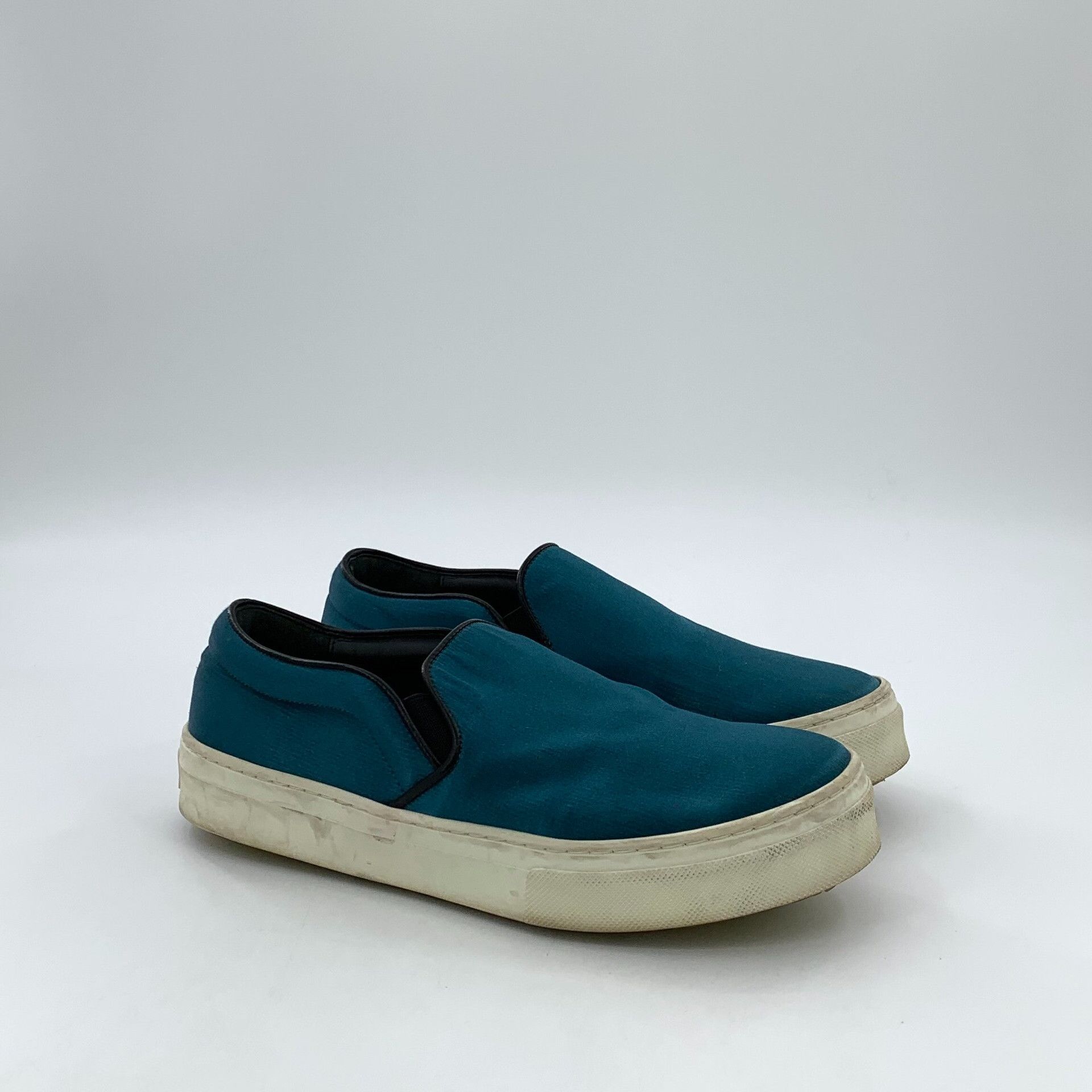 Celine Celine Casual Blue Lowtop Sneakers 37 Women Size US 6.5 / IT 36.5 - 2 Thumbnail