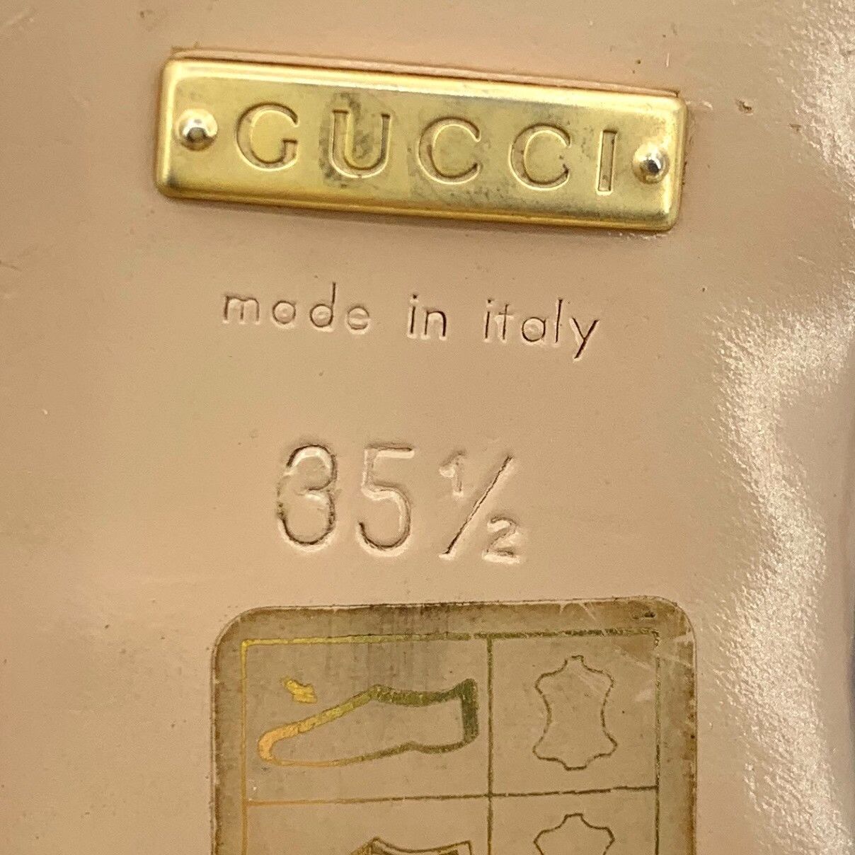 Gucci Gucci White Lowtop Sneakers 35 Women Size US 5 / IT 35 - 6 Thumbnail