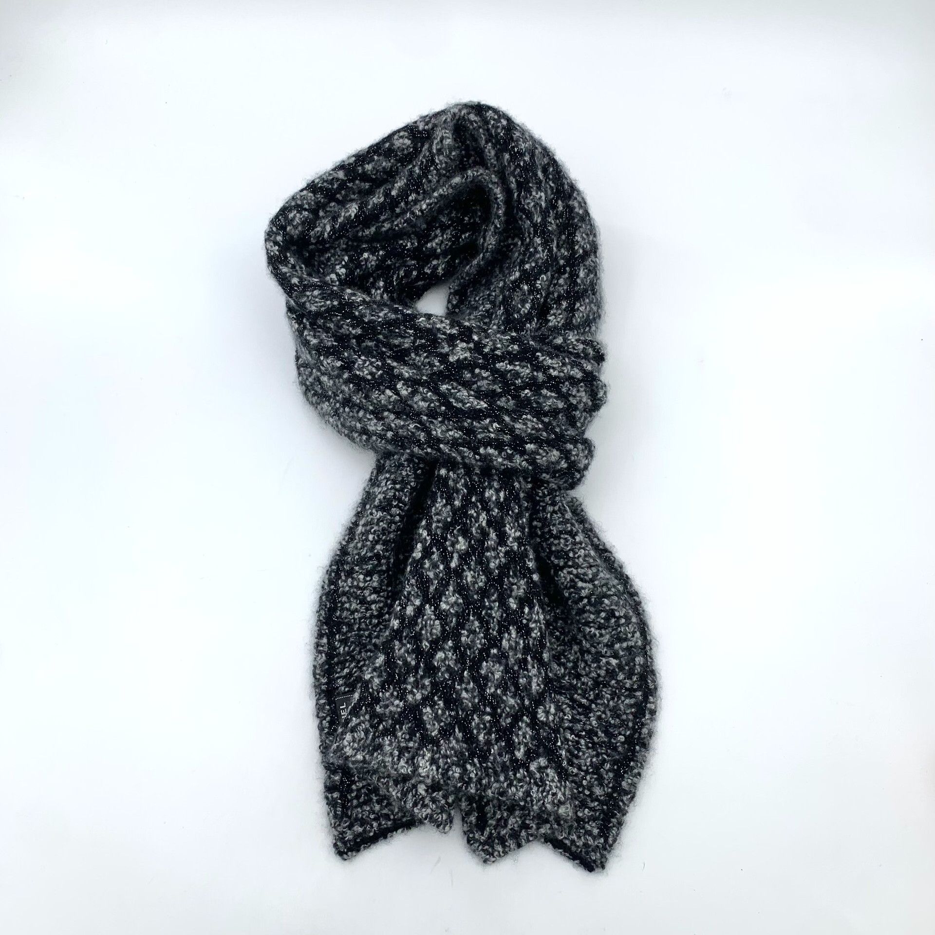 Chanel Chanel Embroidered Gray Scarf 35 Men Size ONE SIZE - 9 Thumbnail