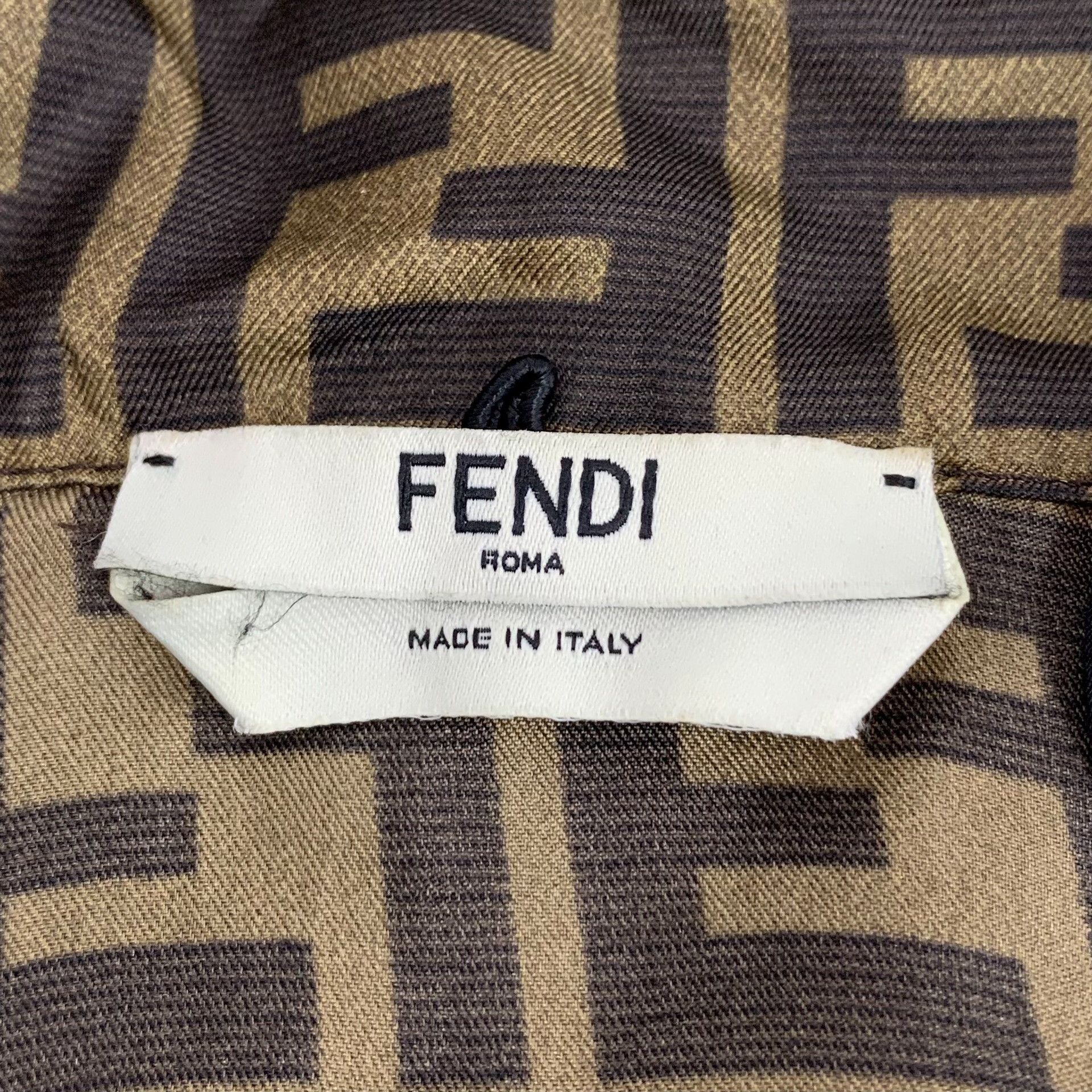 Fendi Fendi Brown Shirt L Men Size US L / EU 52-54 / 3 - 5 Thumbnail