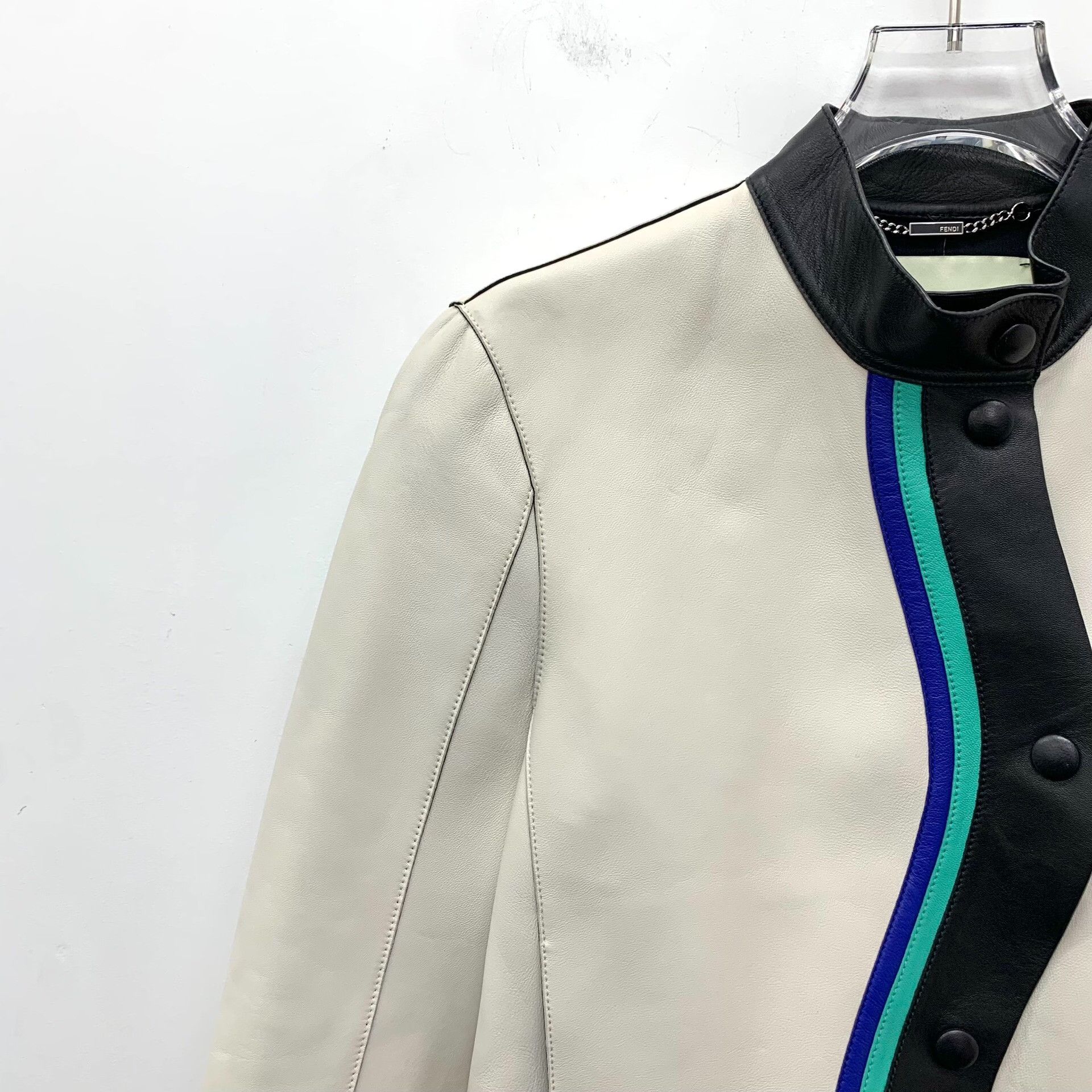 Fendi Fendi Leather Striped White Leather Jacket L Women Size L / US 10 / IT 46 - 3 Thumbnail