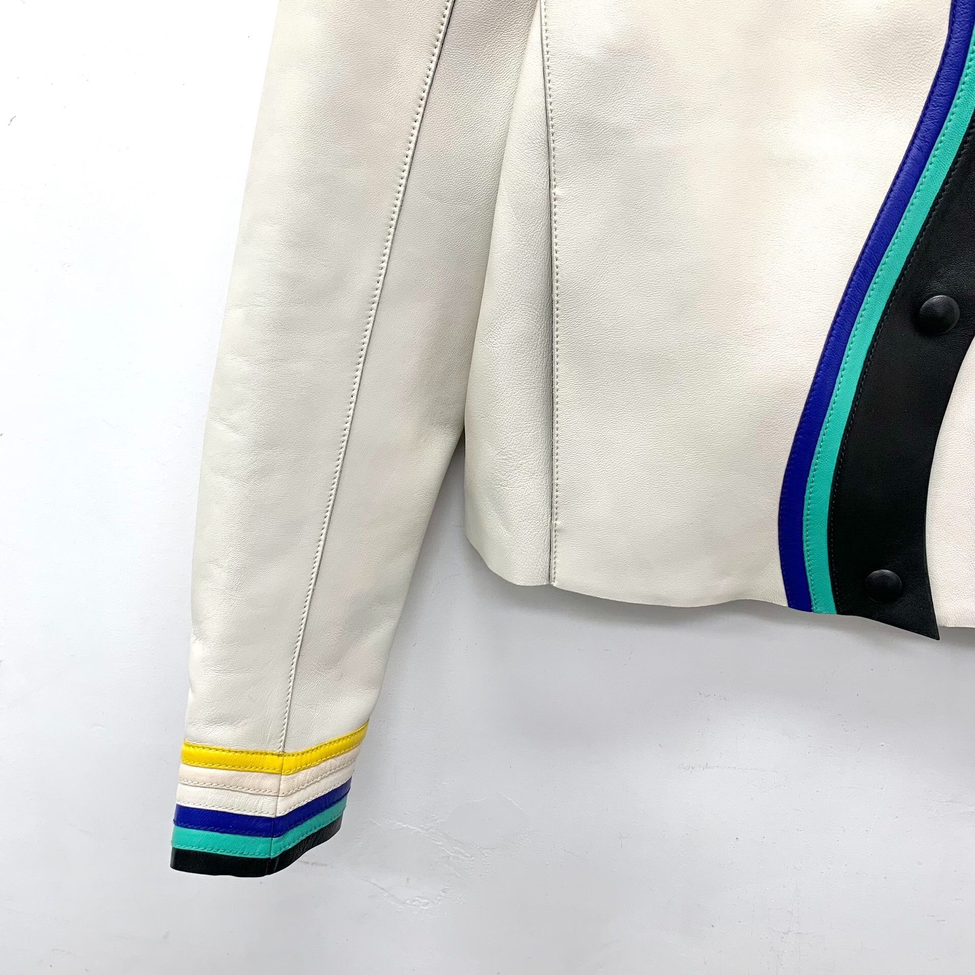 Fendi Fendi Leather Striped White Leather Jacket L Women Size L / US 10 / IT 46 - 4 Thumbnail