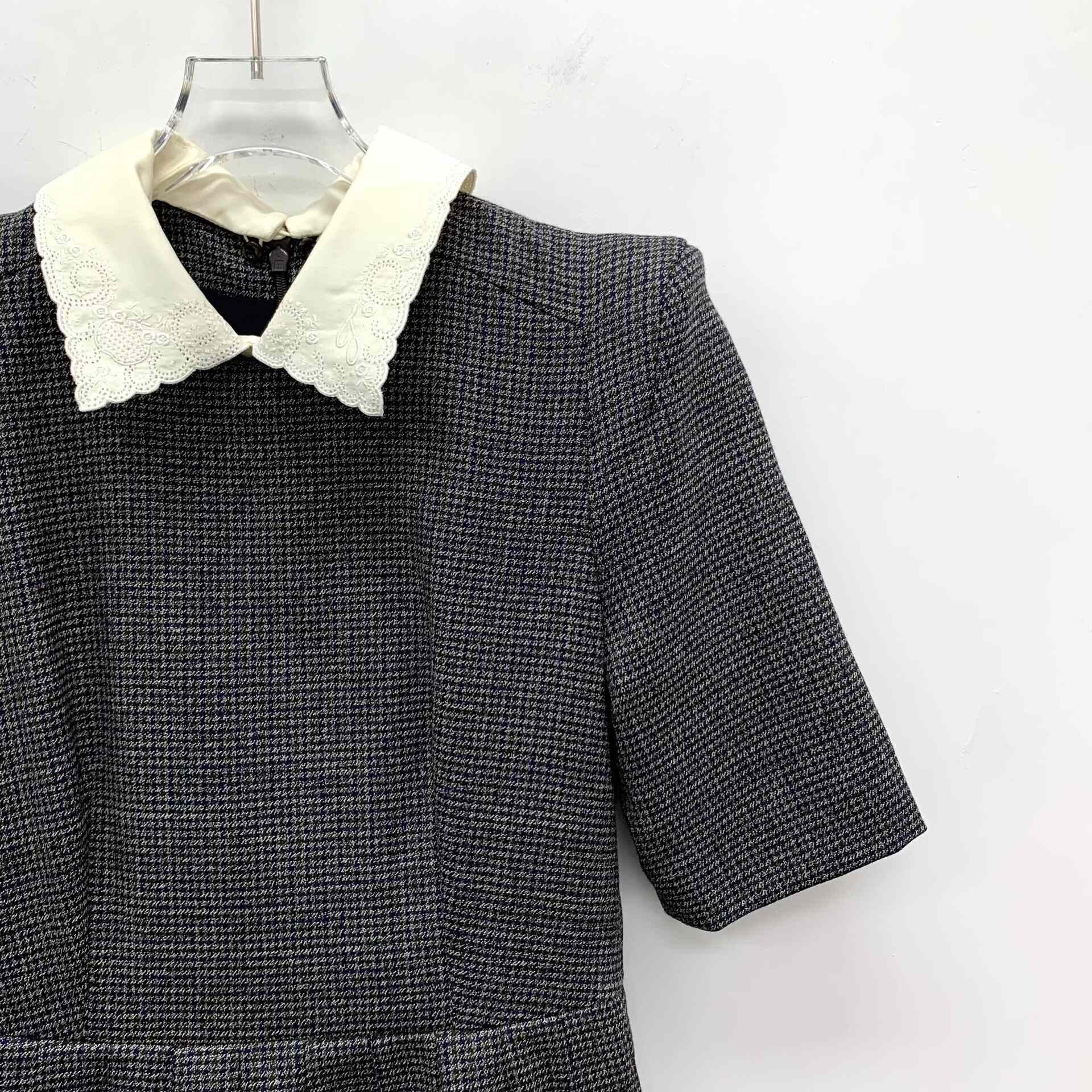 Fendi Fendi Wool Multi Dress M Women Size M / US 6-8 / IT 42-44 - 3 Thumbnail