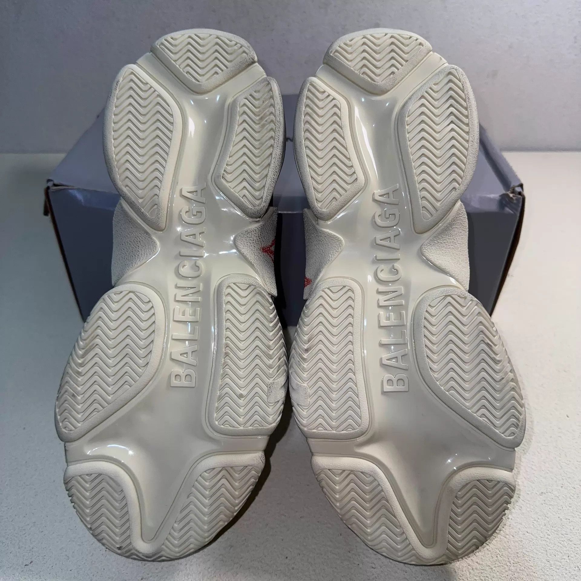 Balenciaga White Platform Sneakers with Red Graphic Design Size US 12 / EU 45 - 4 Thumbnail
