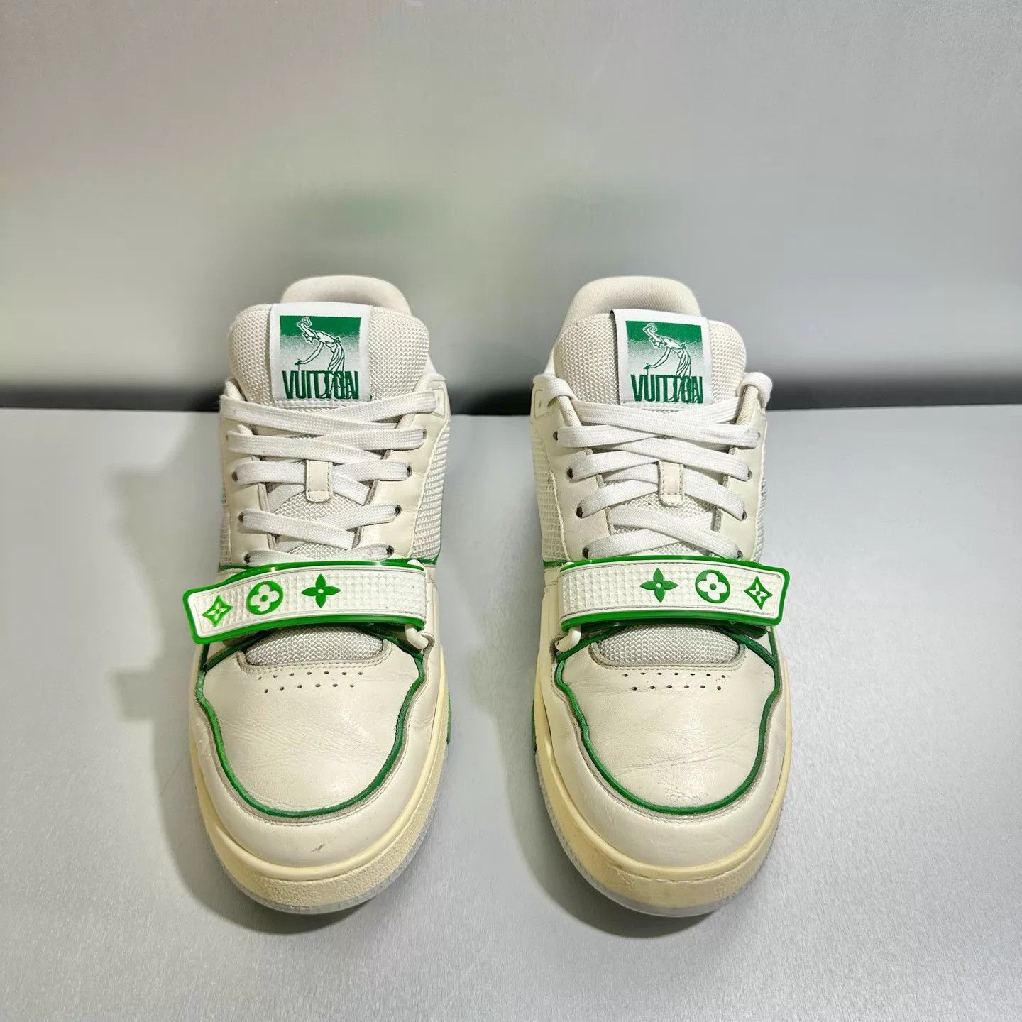 Louis Vuitton Multi Color Low-Top Sneakers Size 8.5 Size US 8.5 / EU 41-42 - 2 Thumbnail