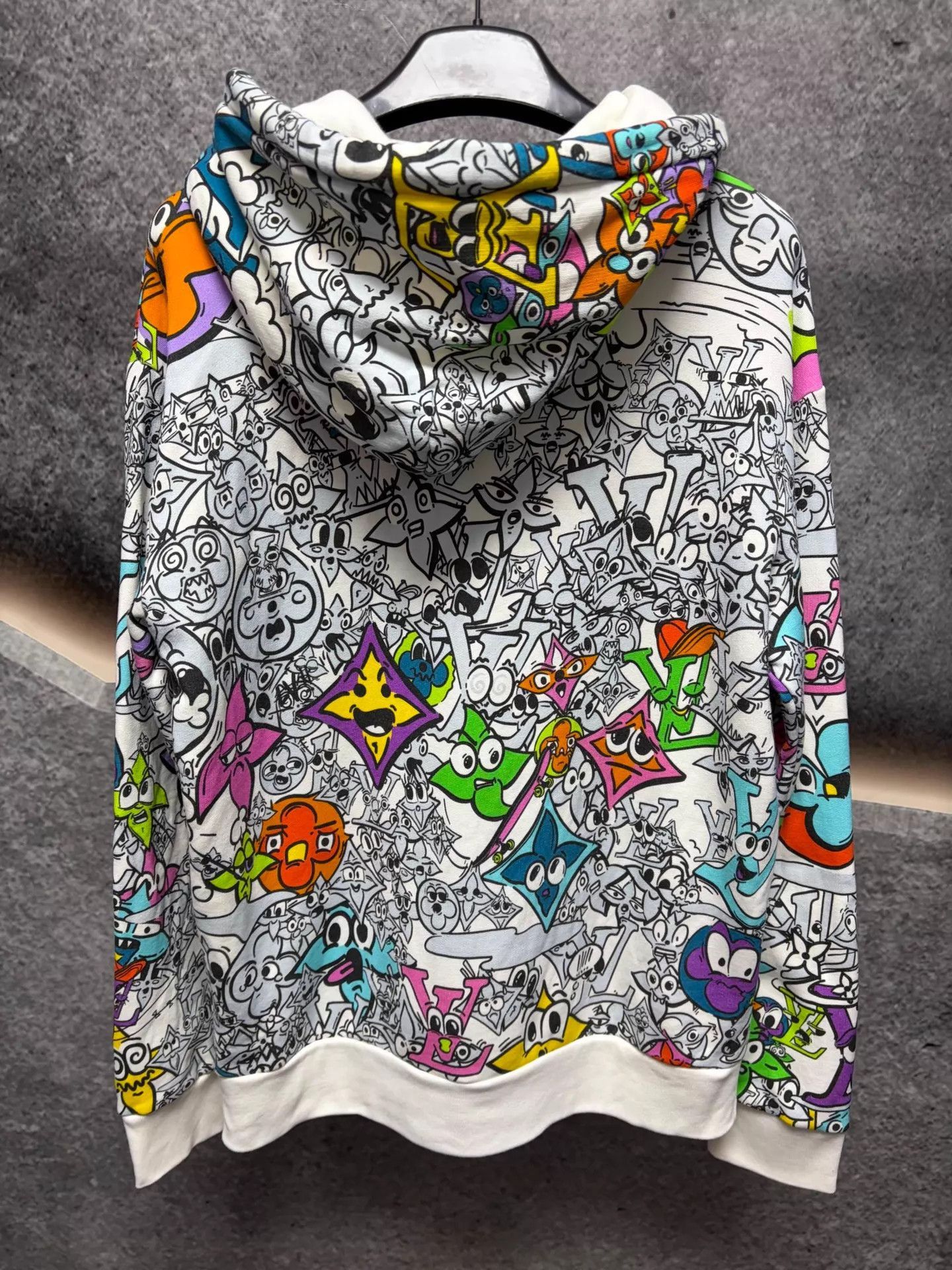 Louis Vuitton Multi Colored Cartoon Print Hoodie Size US L / EU 52-54 / 3 - 2 Thumbnail