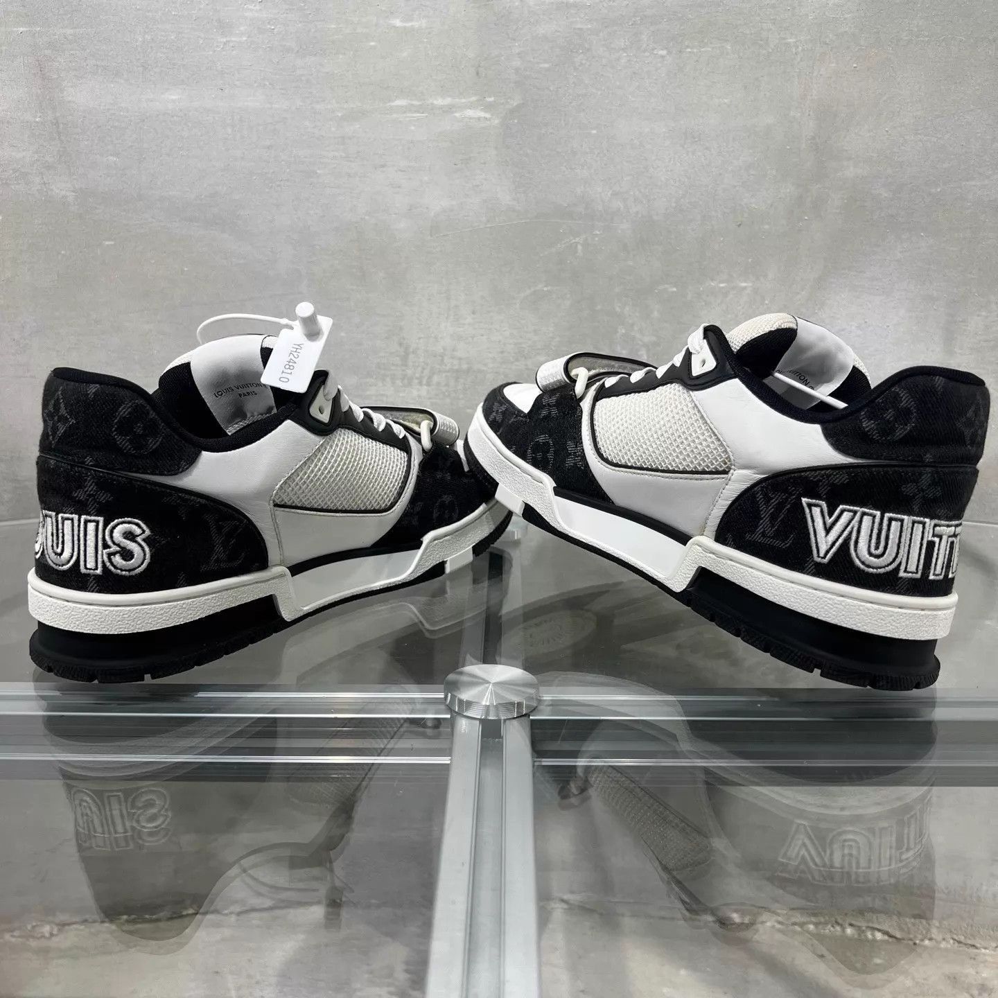 Louis Vuitton Multi Color Lowtop Sneakers Size 8.5 Size US 8.5 / EU 41-42 - 5 Thumbnail