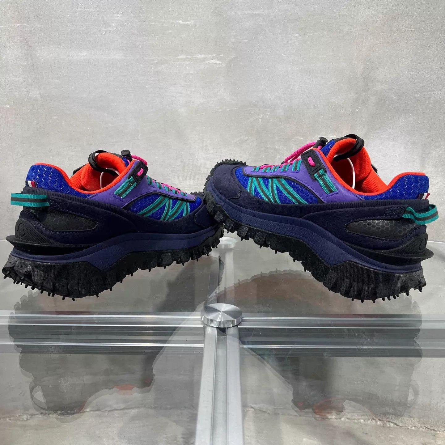 Moncler Multi-Color Athletic Sneakers Size 7 Size US 7 / EU 40 - 5 Thumbnail