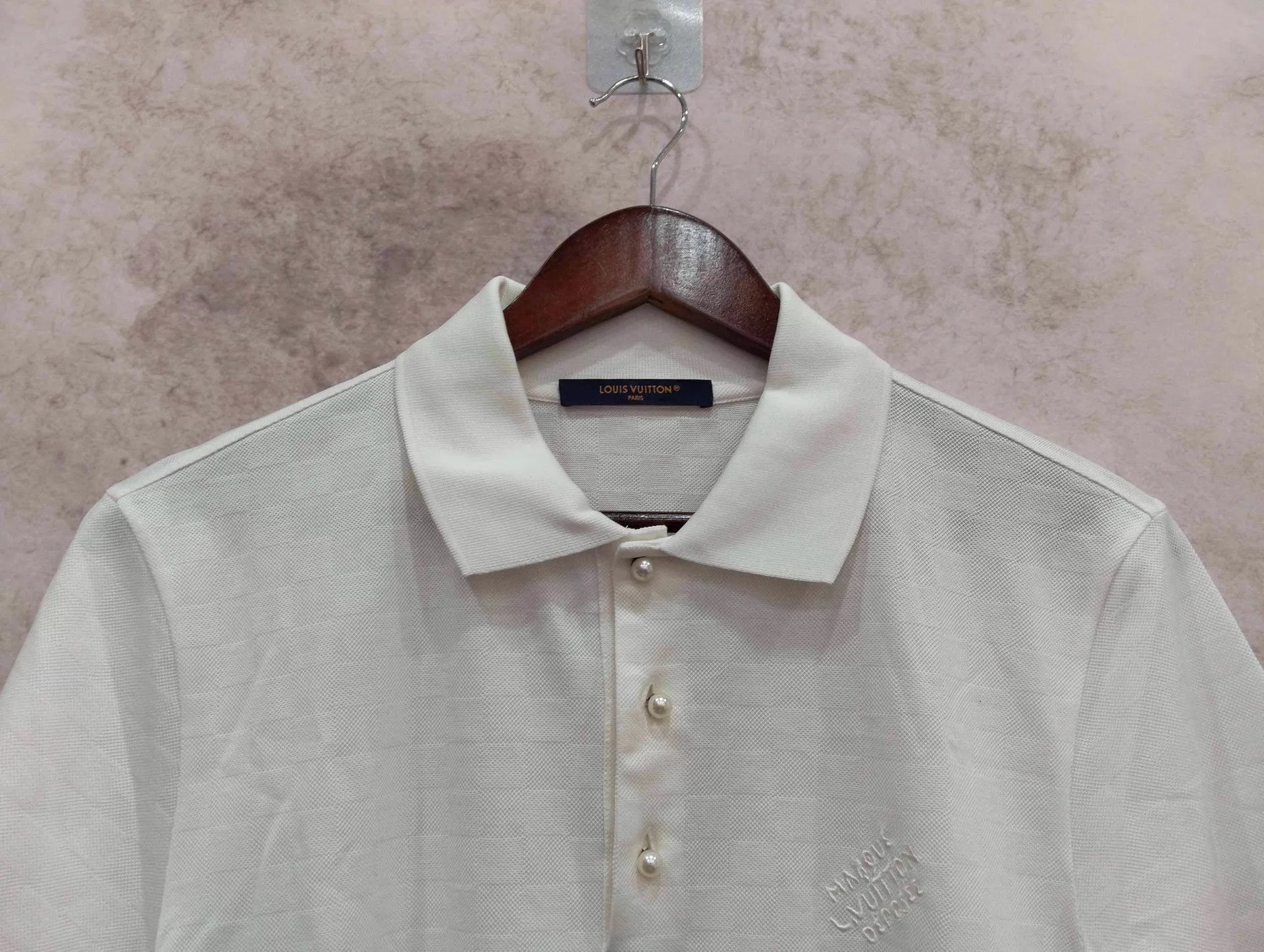 Louis Vuitton White Short-Sleeve Polo Shirt Size US M / EU 48-50 / 2 - 6 Thumbnail