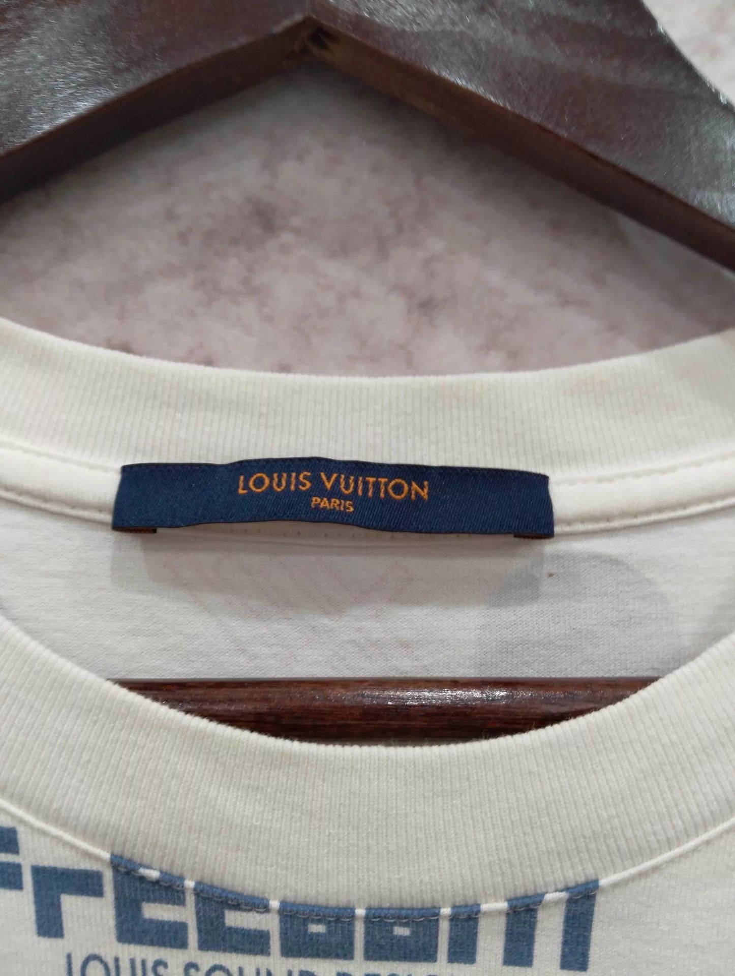 Louis Vuitton Multi-Color Logo Print Short Sleeve Shirt Size US XL / EU 56 / 4 - 4 Thumbnail