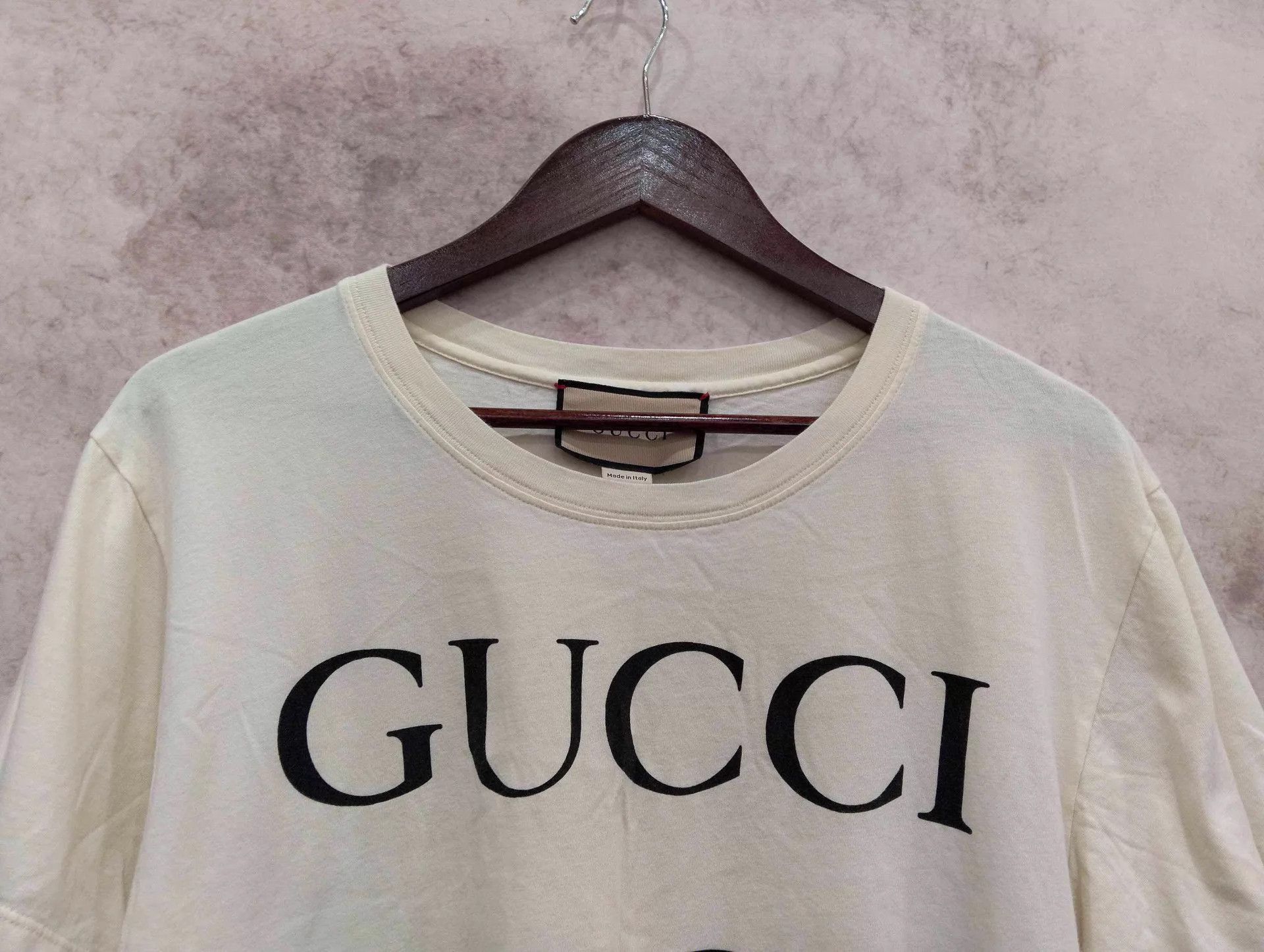 Gucci White Short-Sleeve Logo Print T-Shirt Size US S / EU 44-46 / 1 - 3 Thumbnail