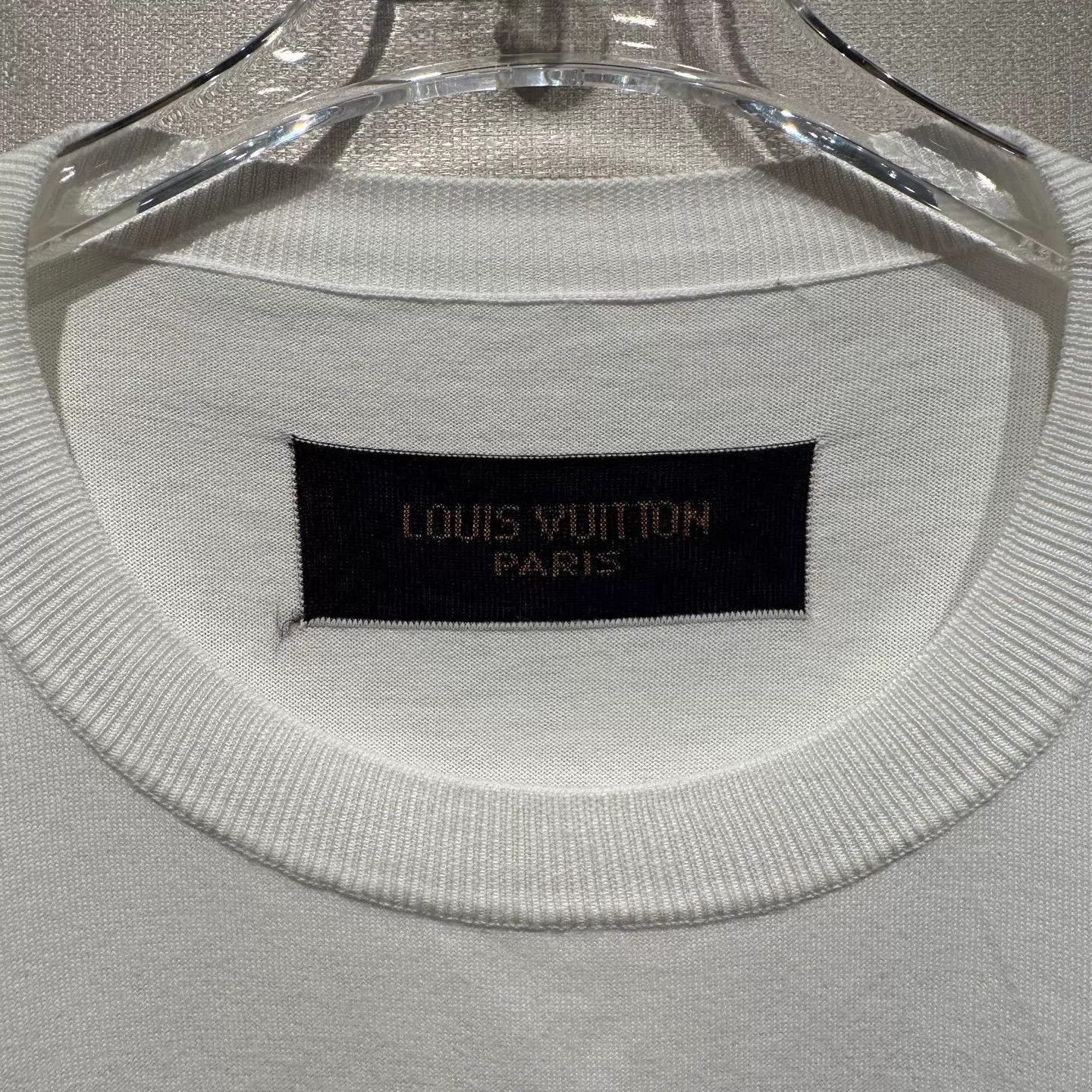 Louis Vuitton White Short Sleeve Graphic Tee Size US M / EU 48-50 / 2 - 4 Thumbnail