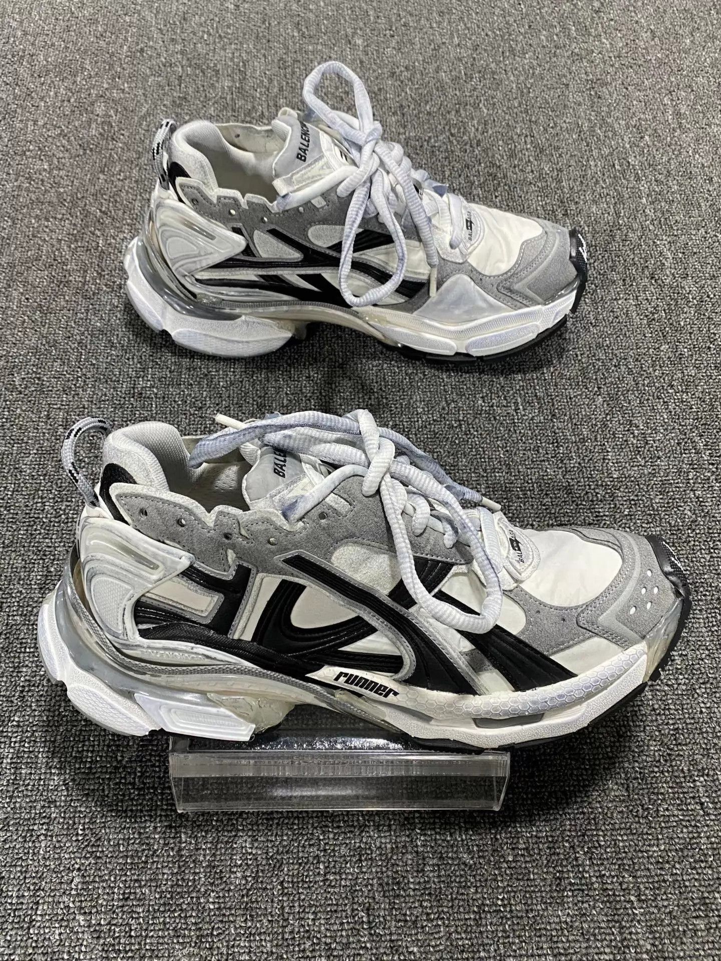 Balenciaga Multi Color Low-Top Sneakers Size 8 Size US 8 / EU 41 - 4 Thumbnail